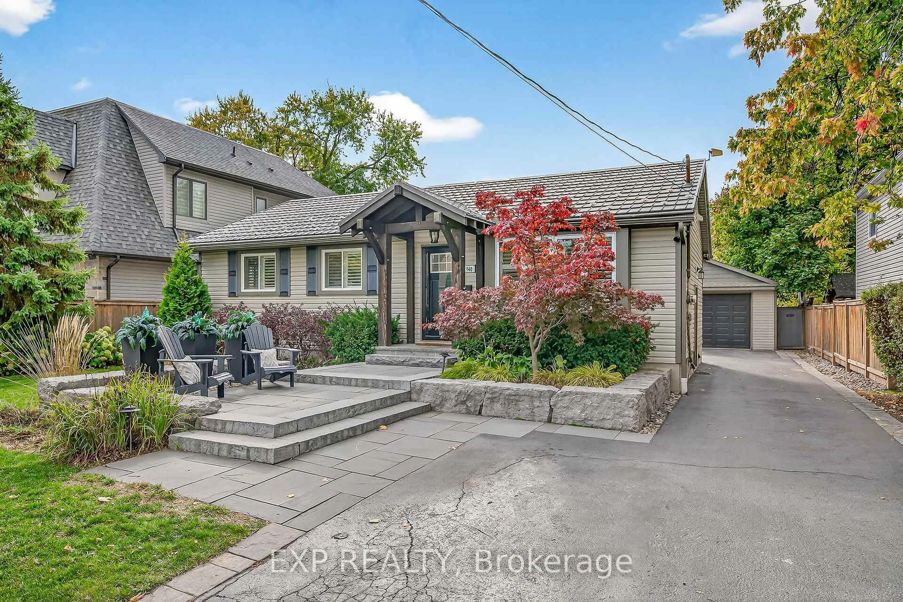 Unknown for 940 HAZEL St, Burlington Ontario L7R 3X3