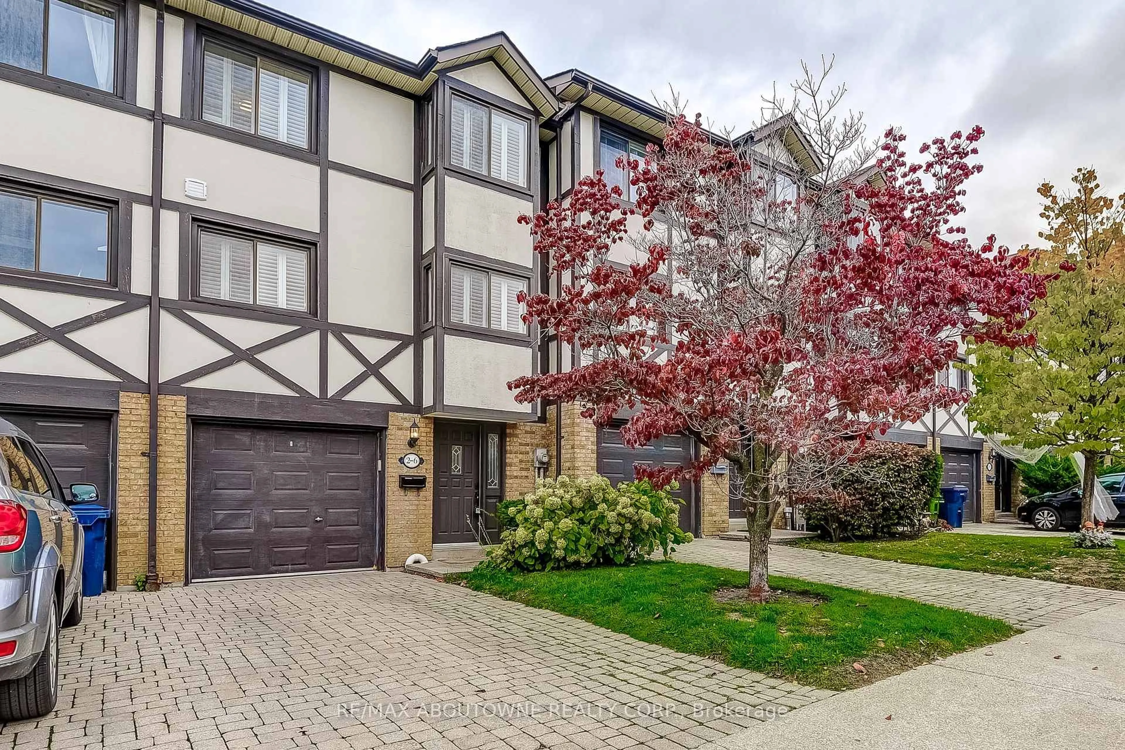 Unknown for 2 Bradbrook Rd #6, Toronto Ontario M8Z 5V3