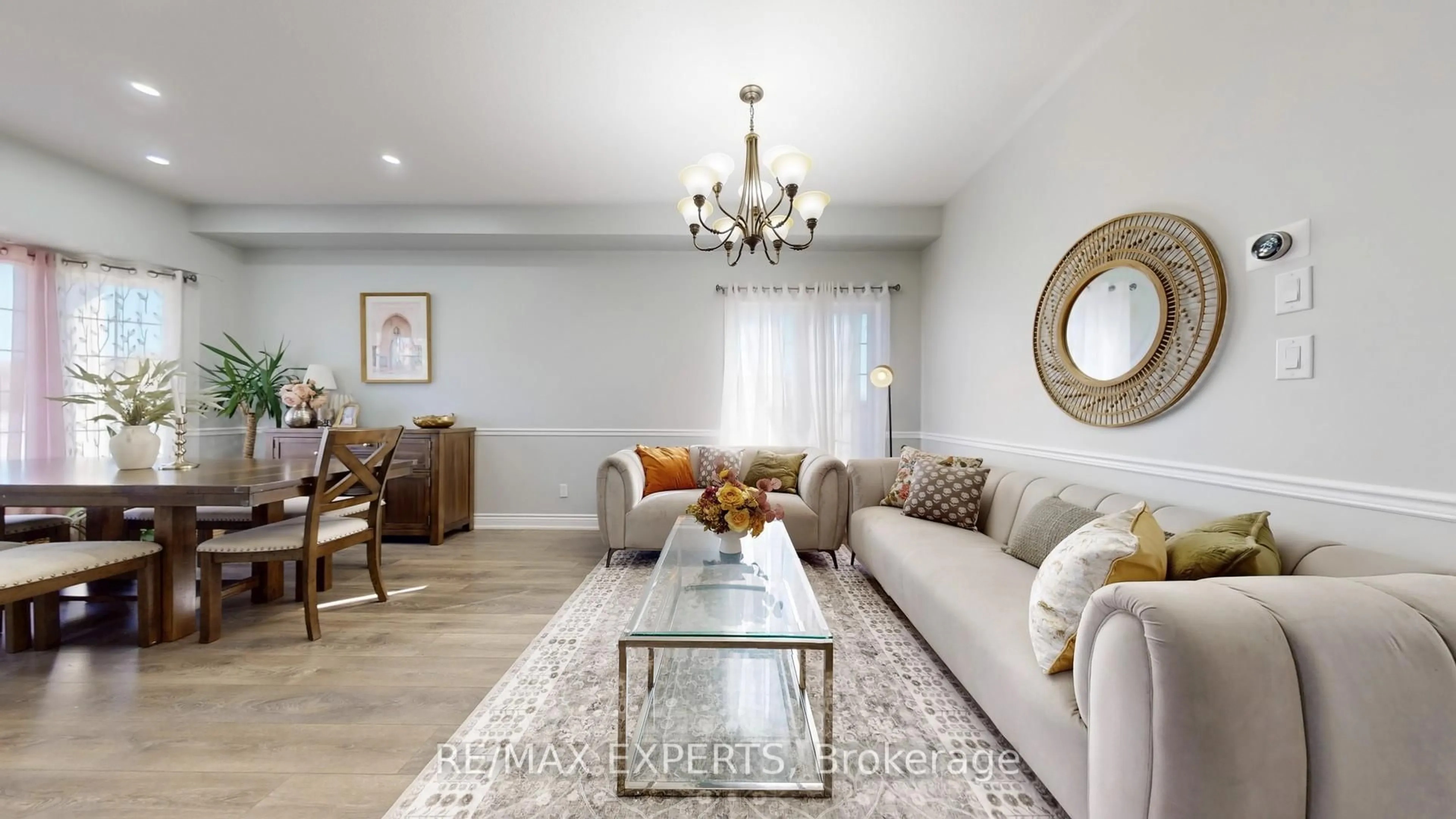 Living room with furniture, unknown for 2 Personna Circ, Brampton Ontario L6X 0P2