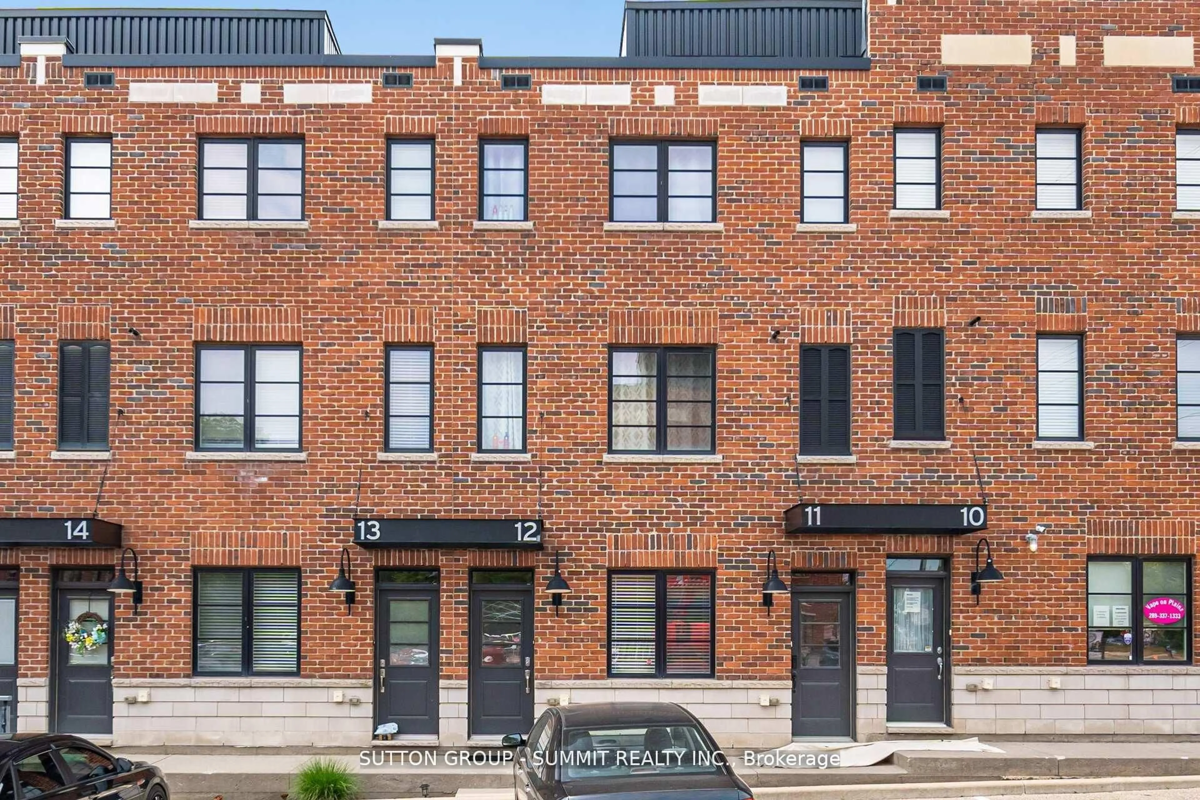 Home with brick exterior material, street for 70 Plains Rd #12, Burlington Ontario L7T 0B6