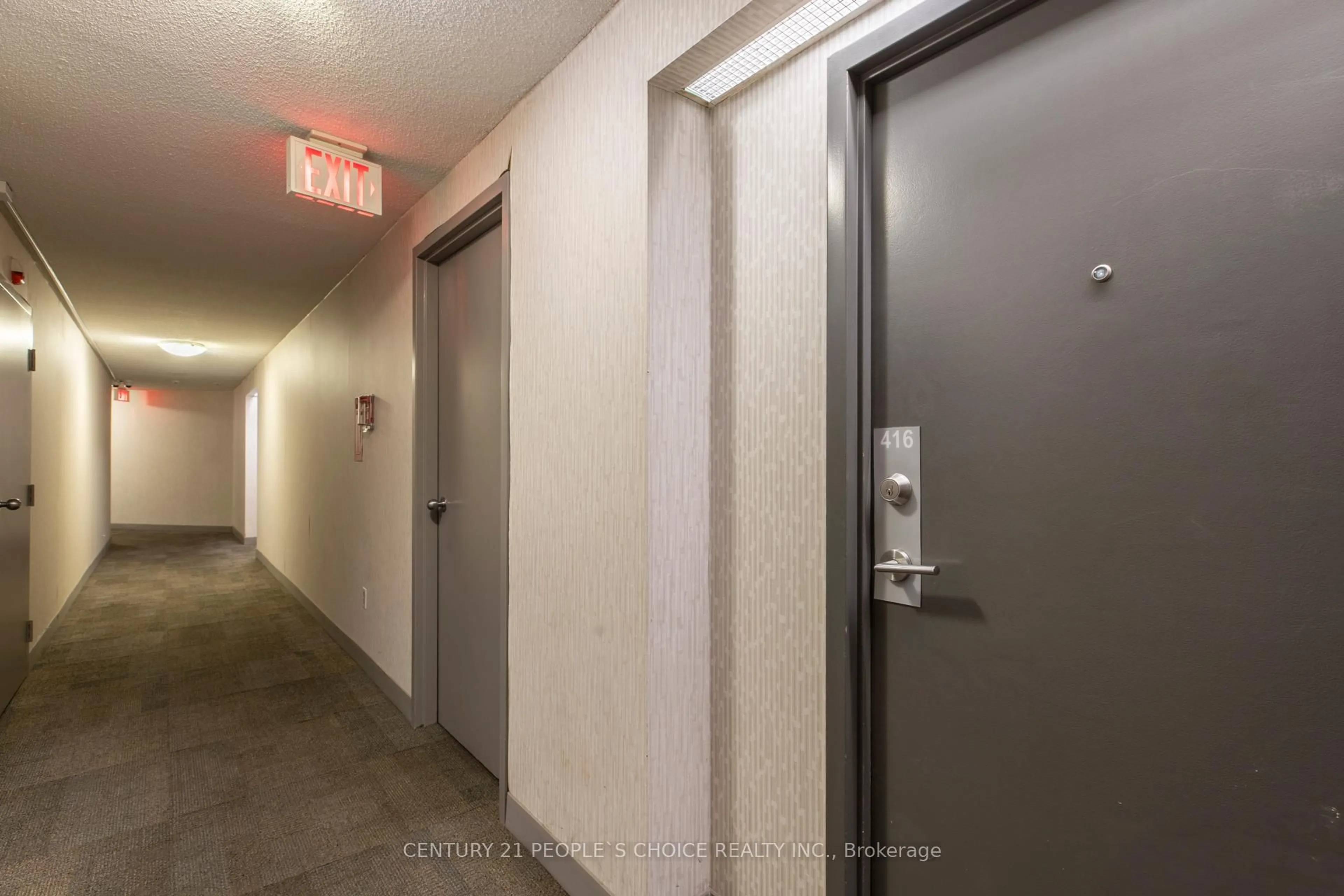 Indoor foyer for 5 Rowntree Rd #416, Toronto Ontario M9V 5G9