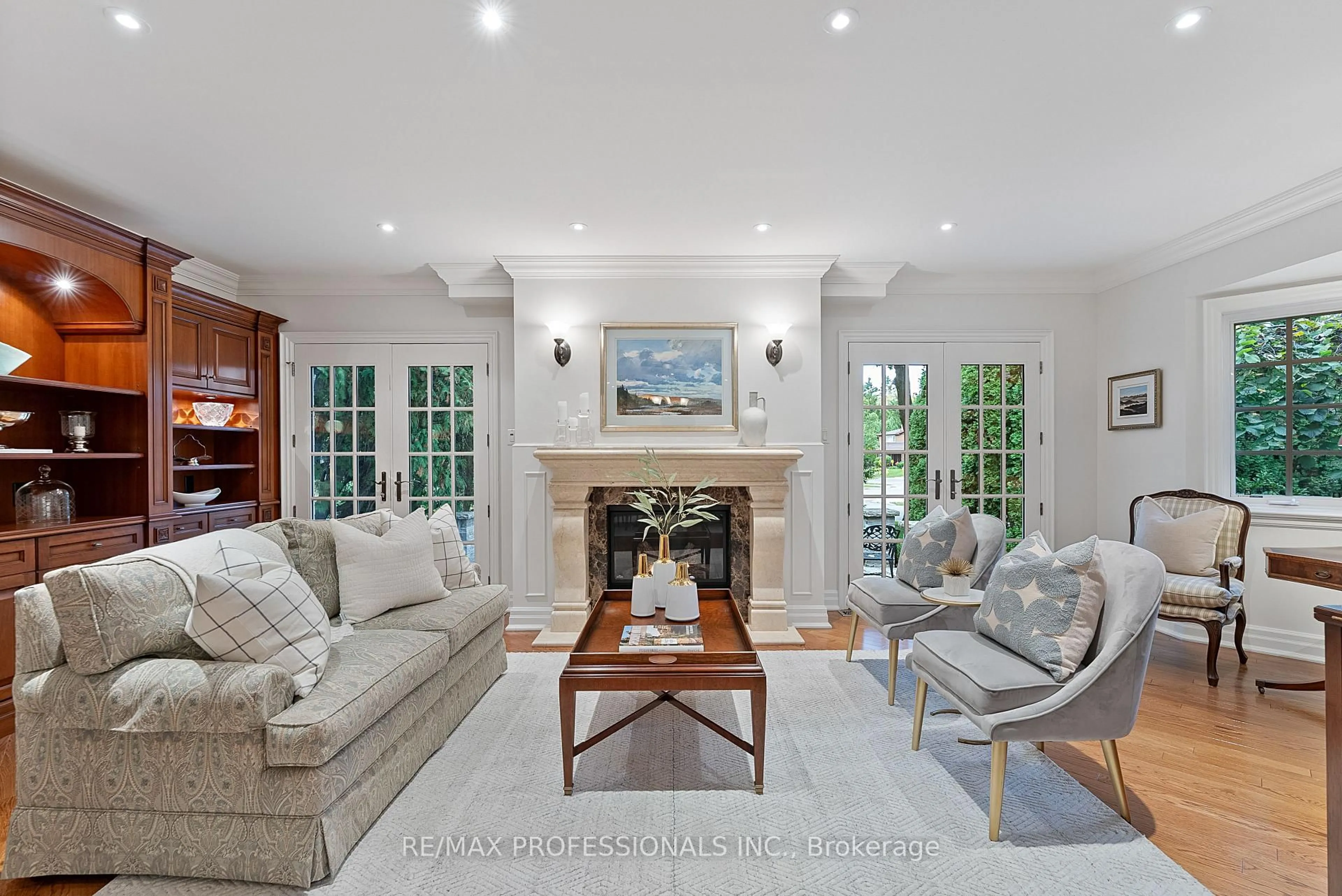 Living room with furniture, unknown for 2 Canterbury Rd, Toronto Ontario M9A 2X7