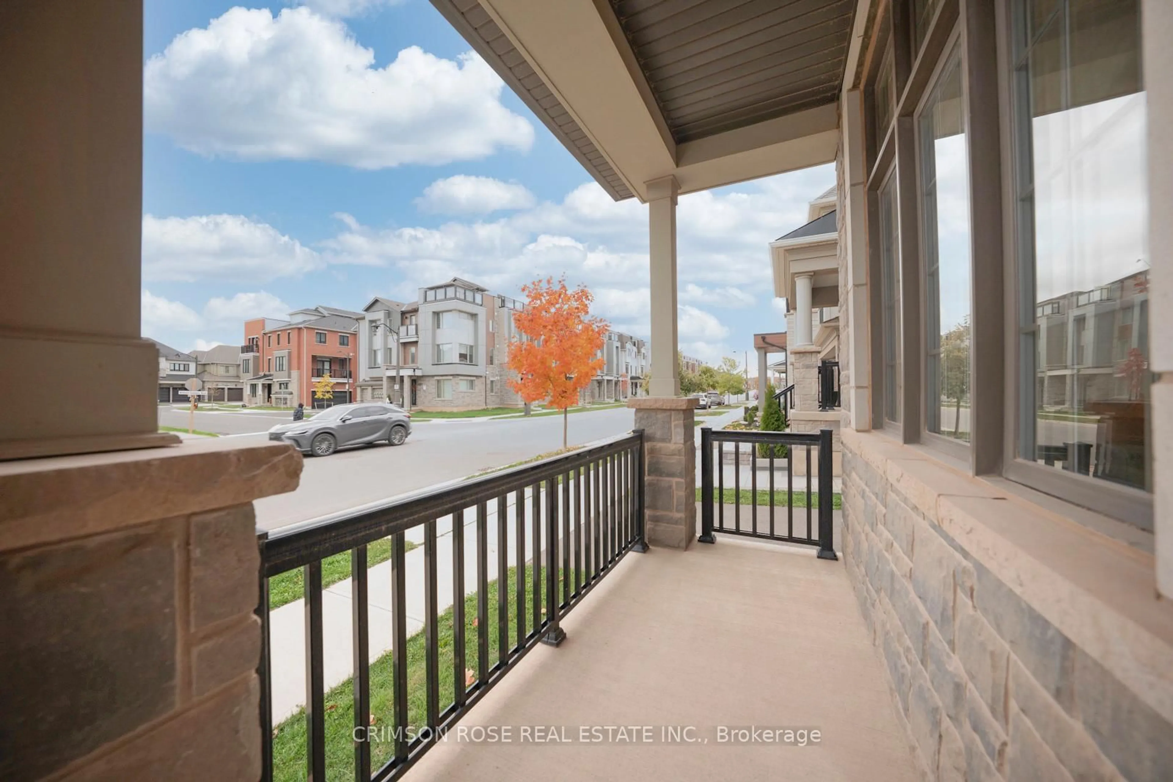 Patio, city buildings view from balcony for 3045 William Cutmore Blvd, Oakville Ontario L6H 3S2