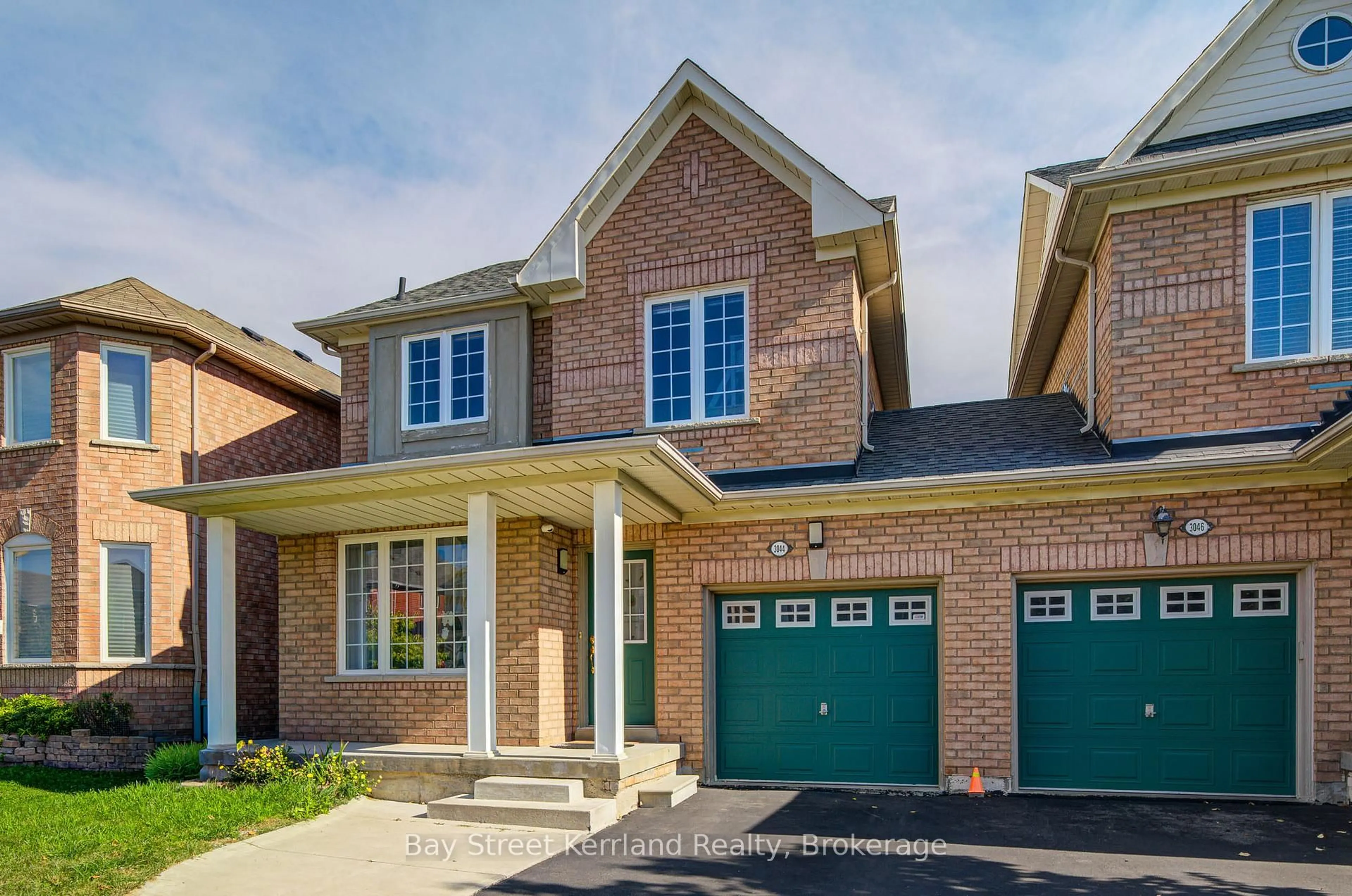 Home with brick exterior material, street for 3044 Bentley Dr, Mississauga Ontario L5M 6W2