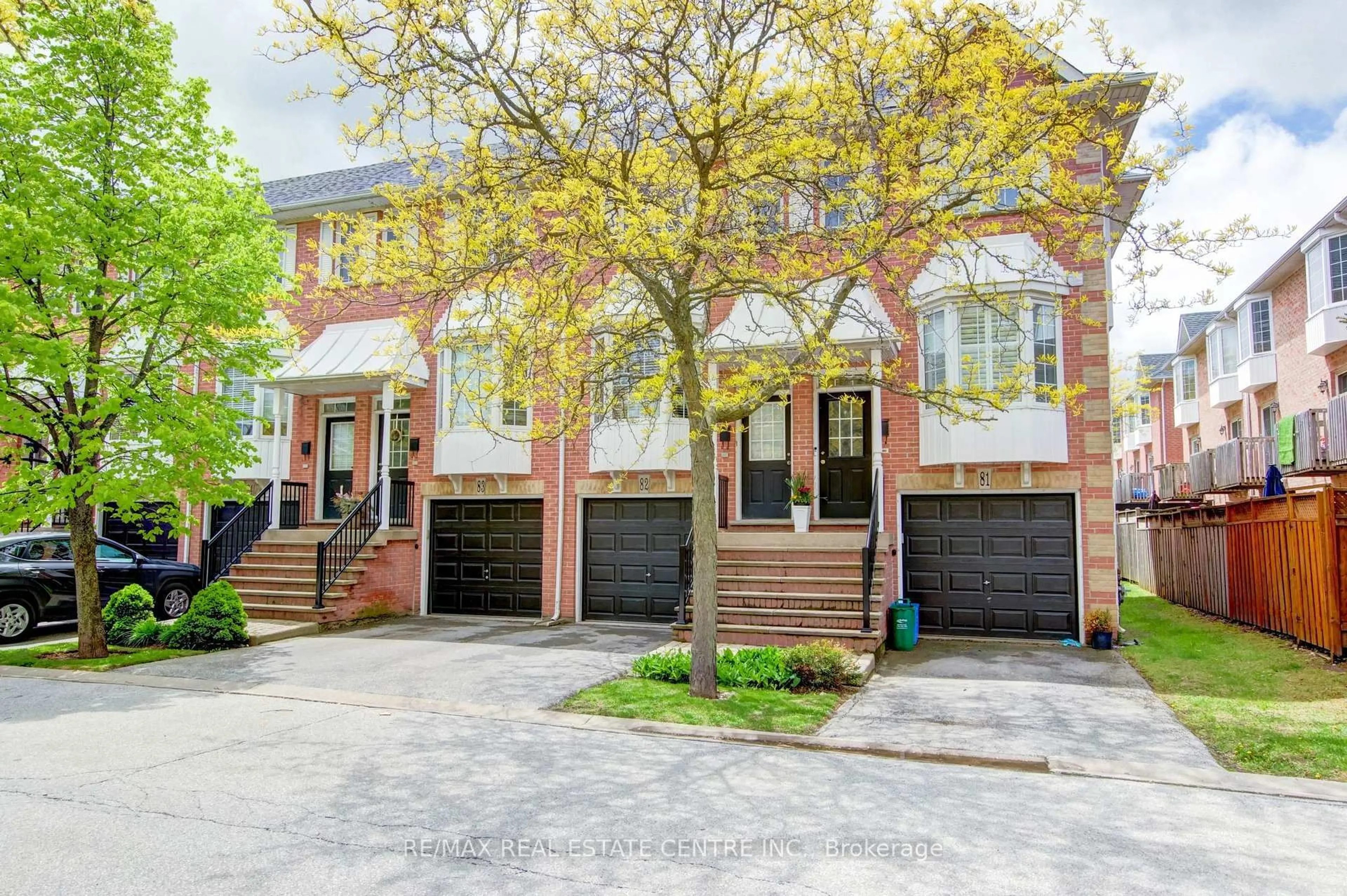 Home with brick exterior material, street for 3480 Upper Middle Rd #82, Burlington Ontario L7M 4R9