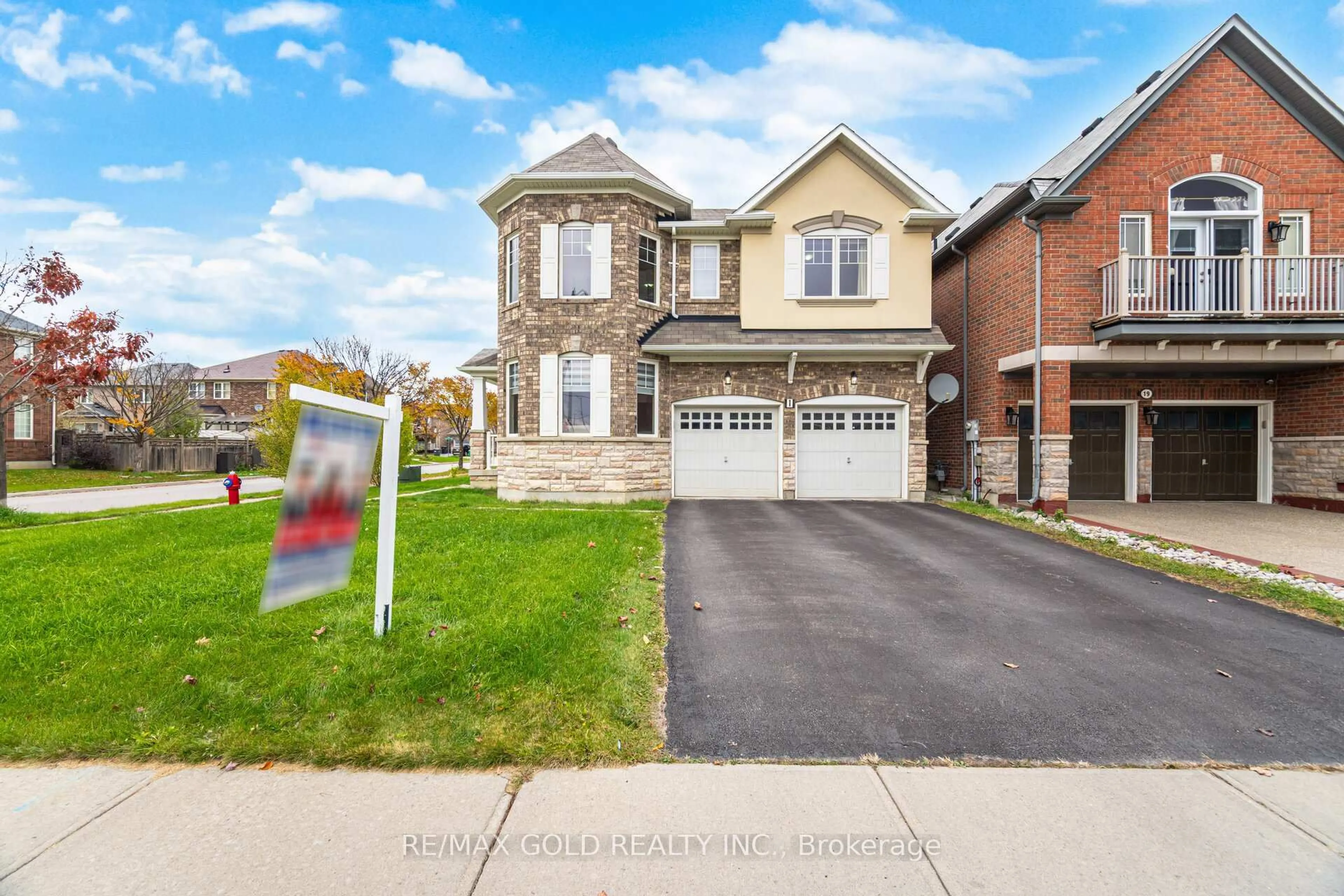 Home with brick exterior material, street for 1 Restless Gate, Brampton Ontario L6P 3C4