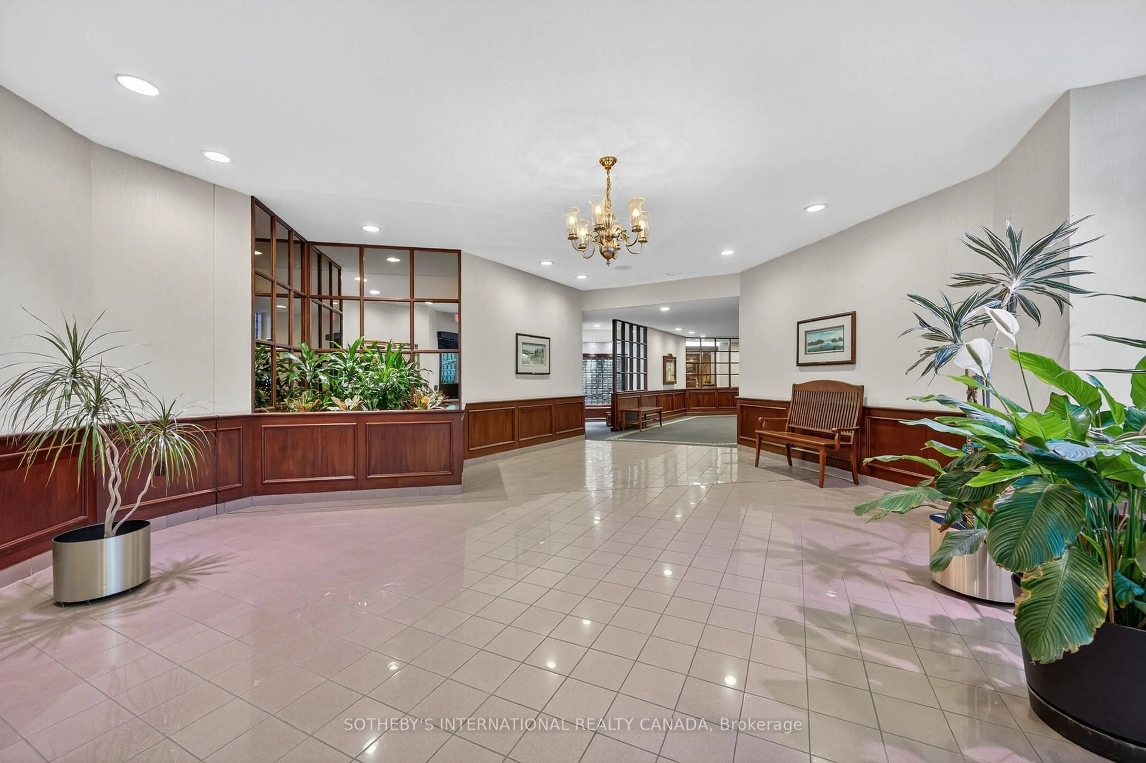 Lobby for 1320 Islington Ave #1504, Toronto Ontario M9A 5C6