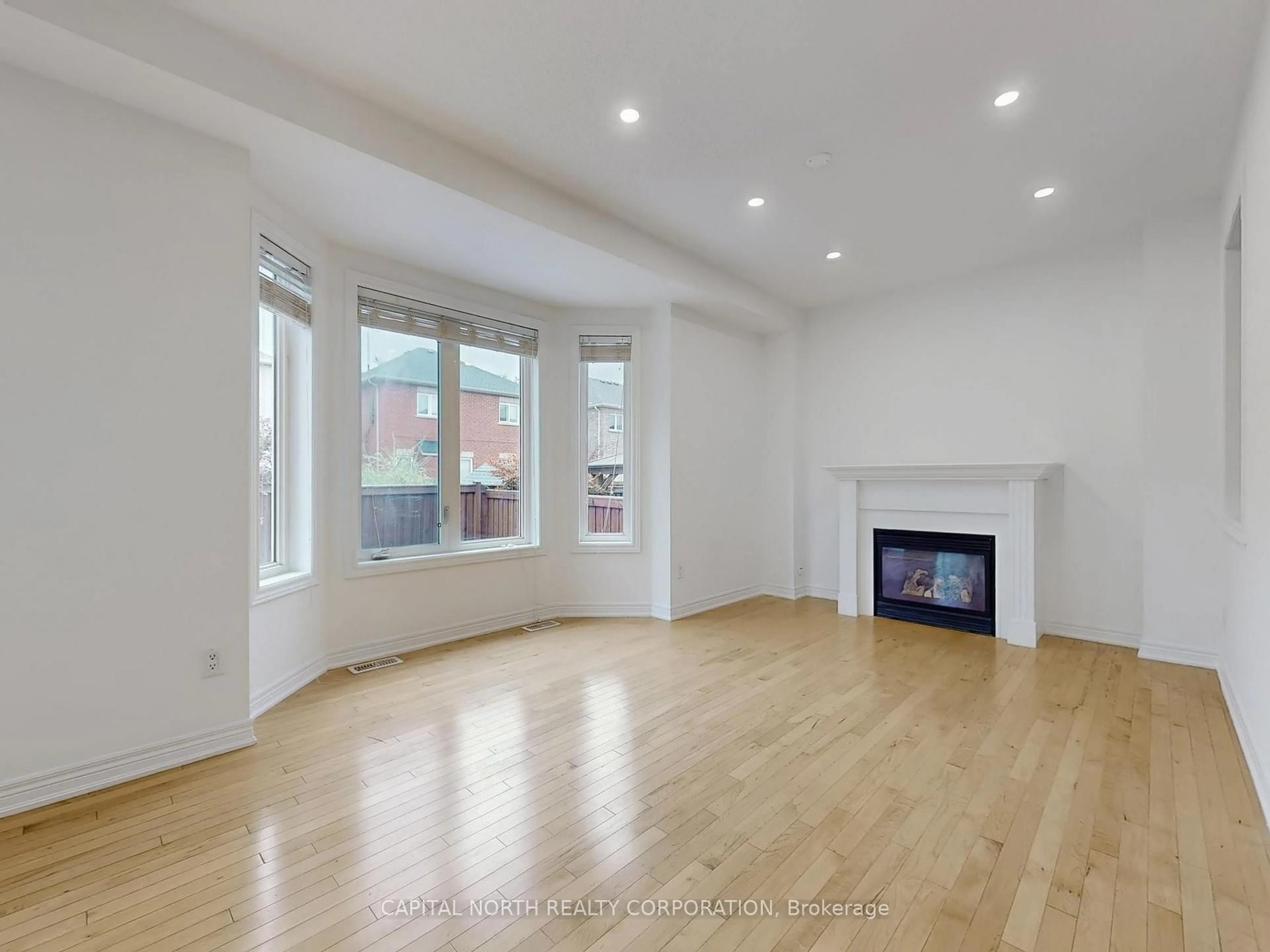 A pic of a room for 29 Begonia Cres, Brampton Ontario L7A 0M6