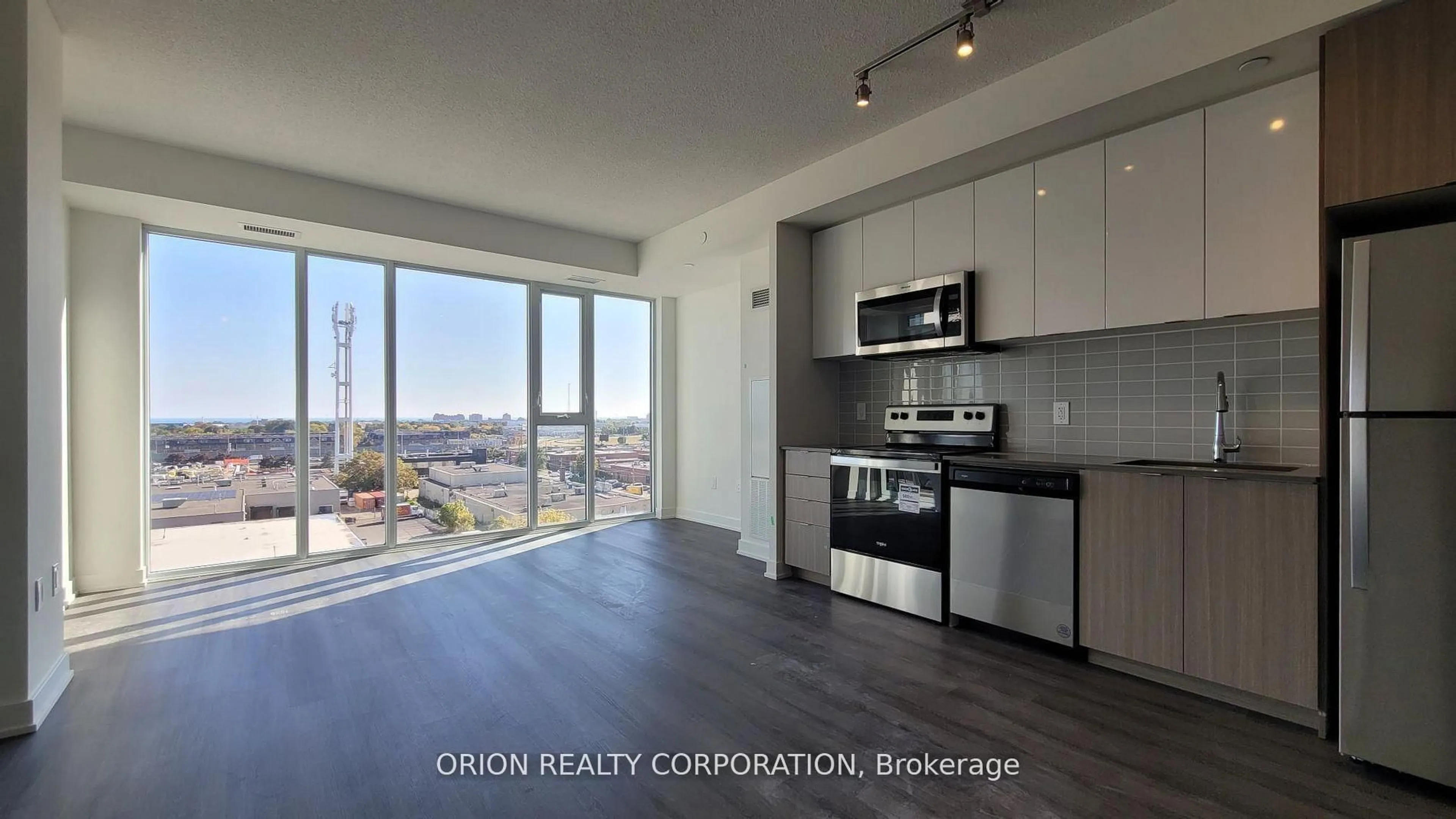 Unknown for 859 The Queensway #613, Toronto Ontario M8Z 1N8