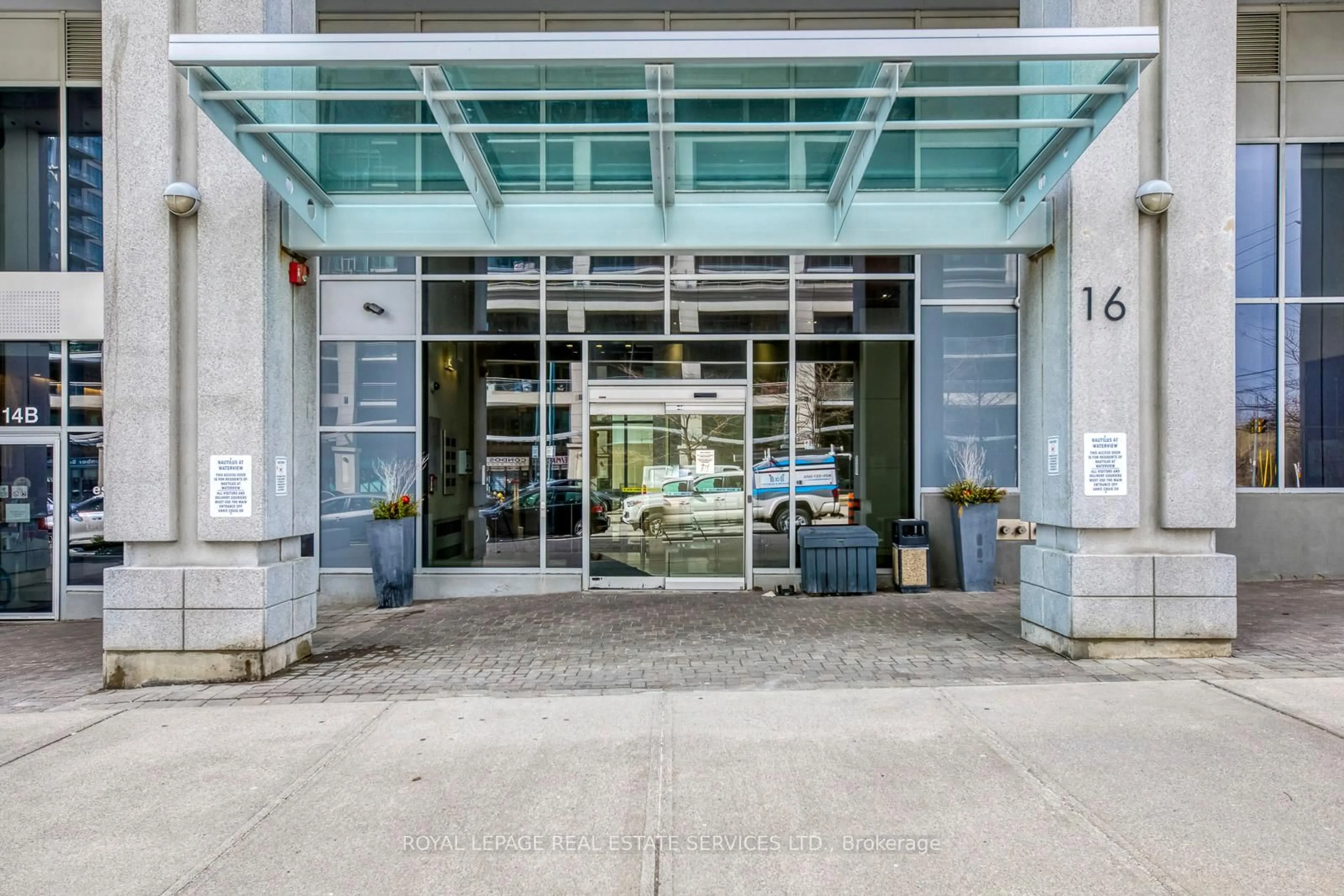 Indoor foyer for 16 Brookers Lane #203, Toronto Ontario M8V 0A5