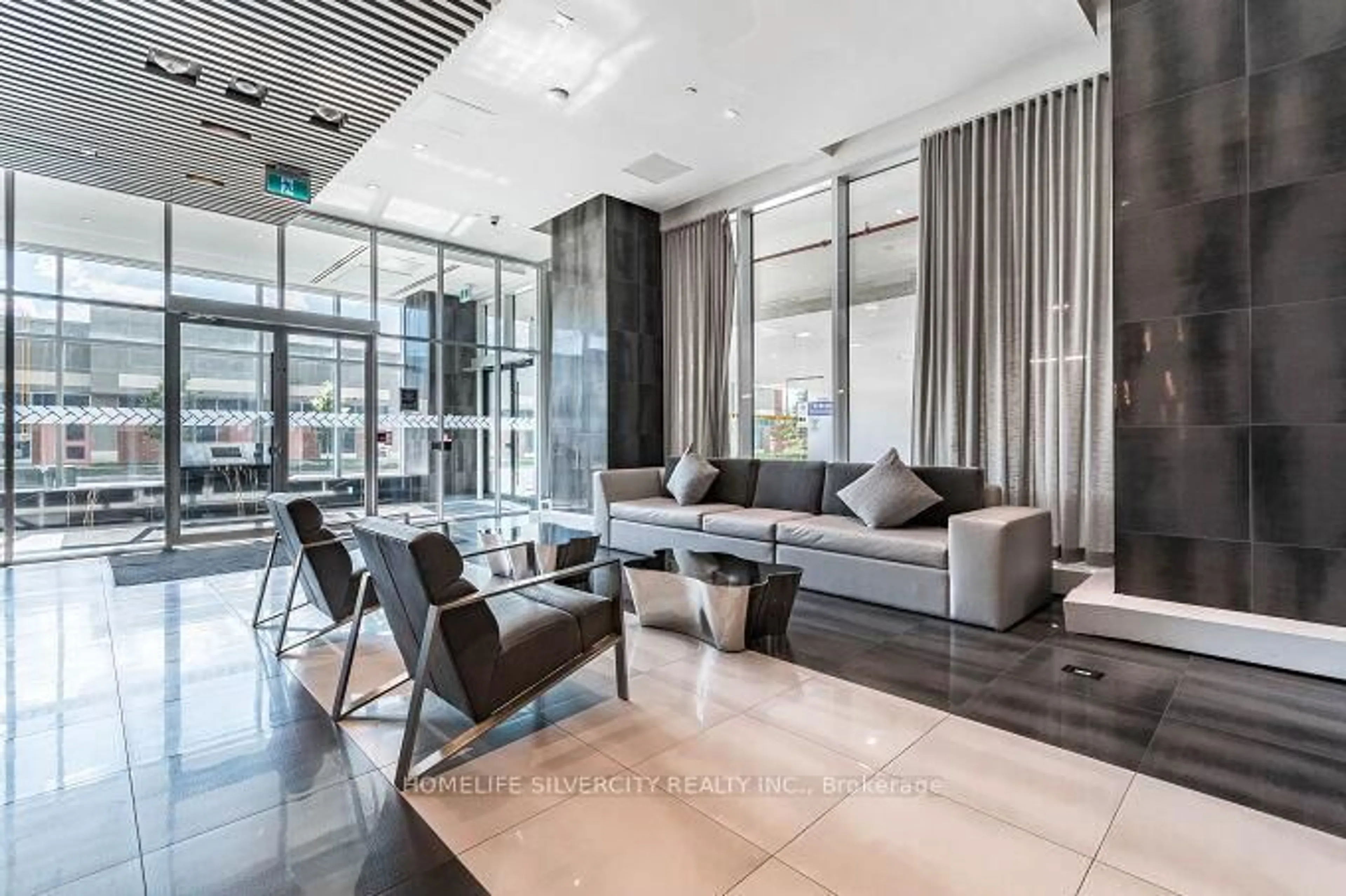 Lobby for 2481 Taunton Rd #709, Oakville Ontario L6H 3R7