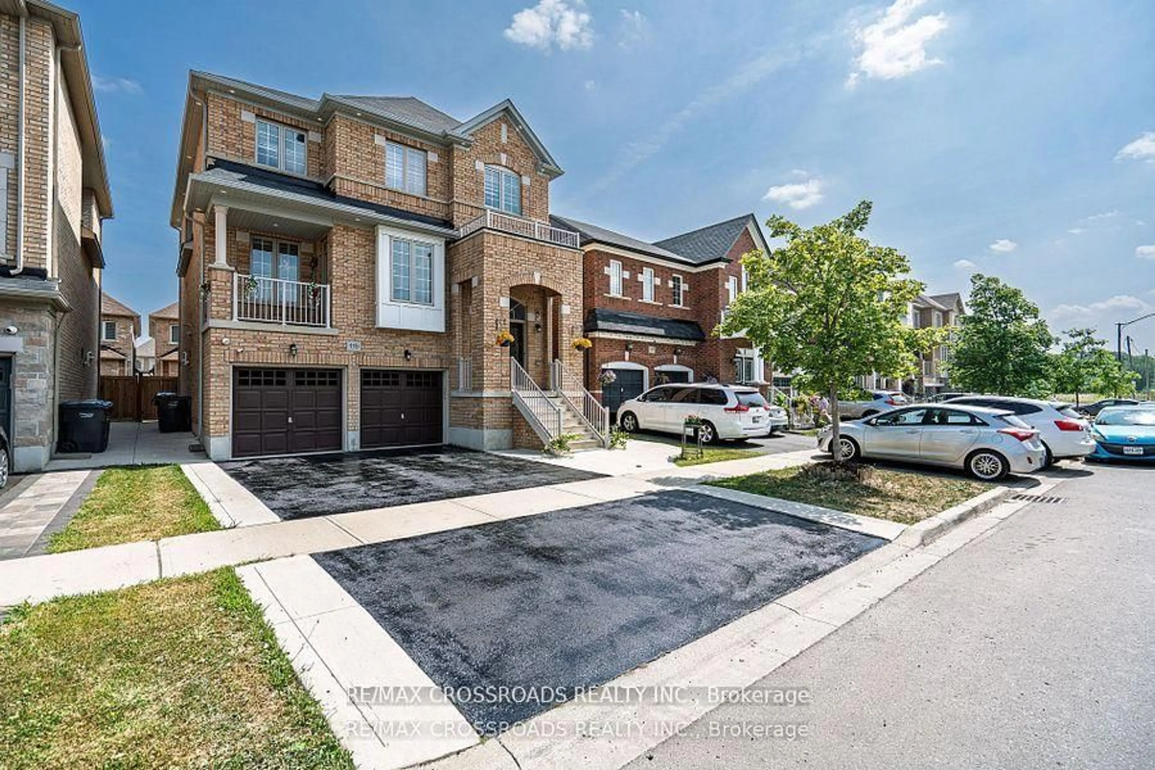 Home with brick exterior material, street for 119 Russell Creek Dr, Brampton Ontario L6R 0B3