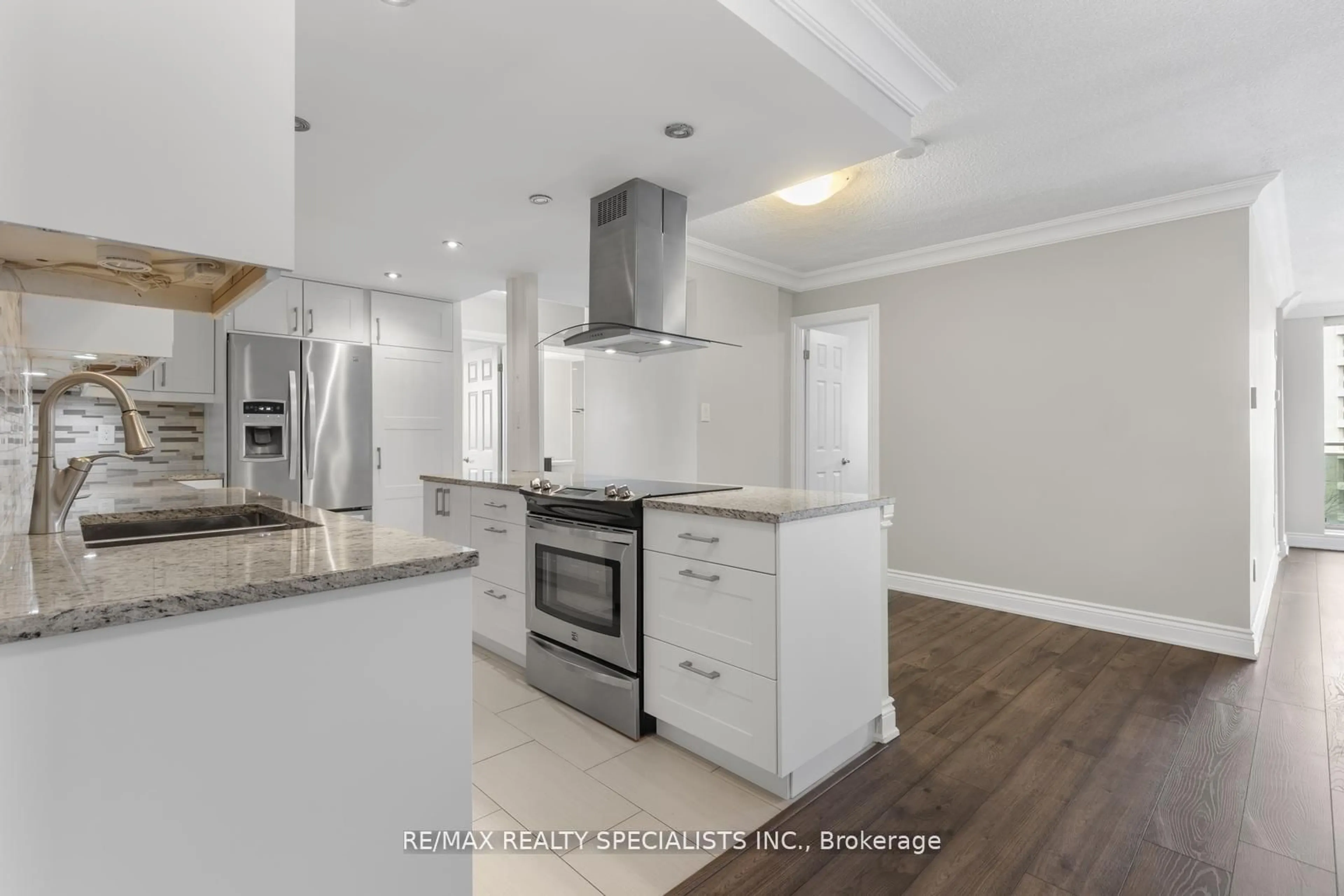 Open concept kitchen, unknown for 820 Burnhamthorpe Rd #803, Toronto Ontario M9C 4W2