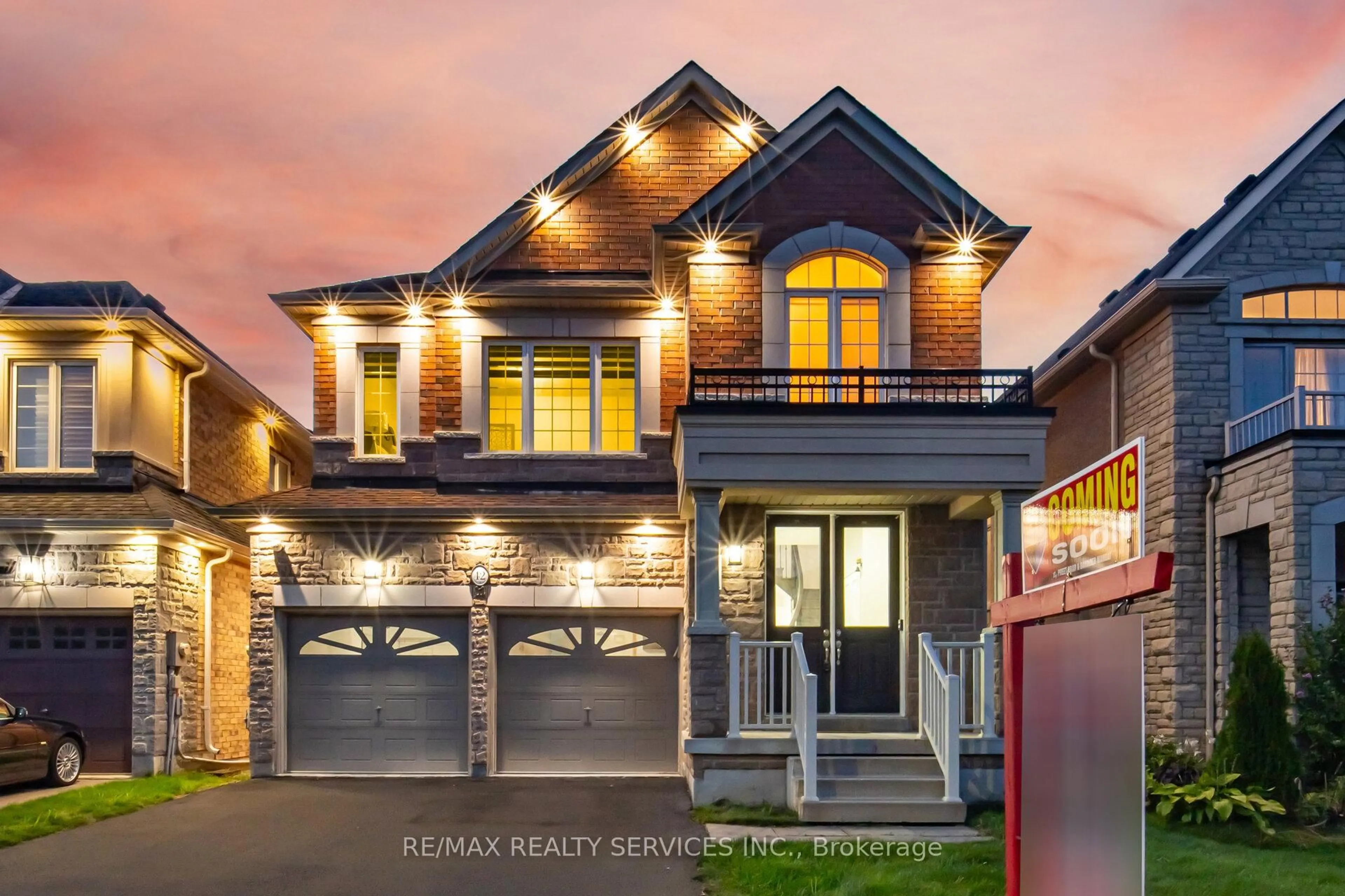 Home with brick exterior material, street for 42 Deer Ridge Tr, Caledon Ontario L7C 3Z6