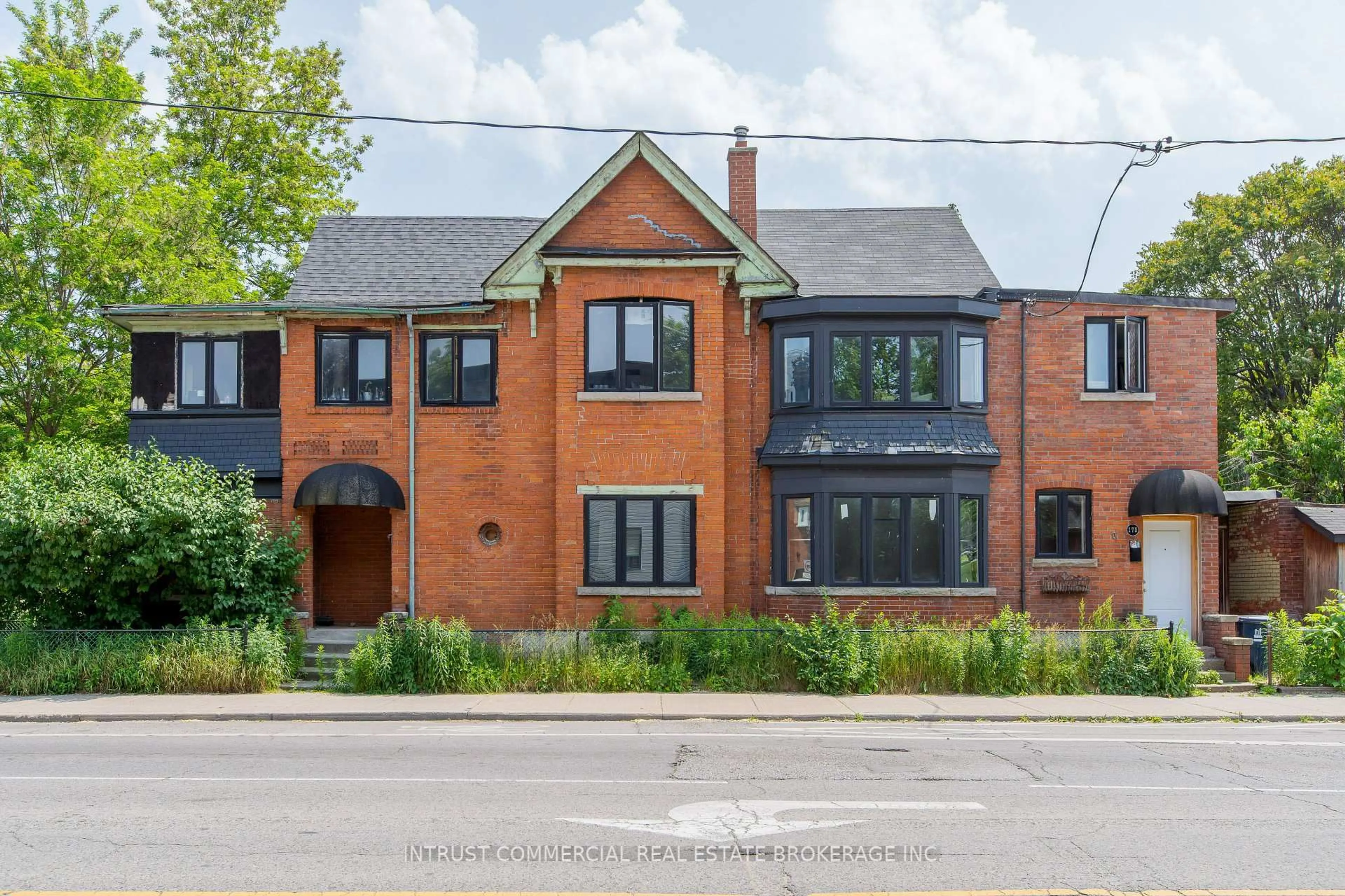 Home with brick exterior material, street for 336 Pacific Ave, Toronto Ontario M6P 2P9