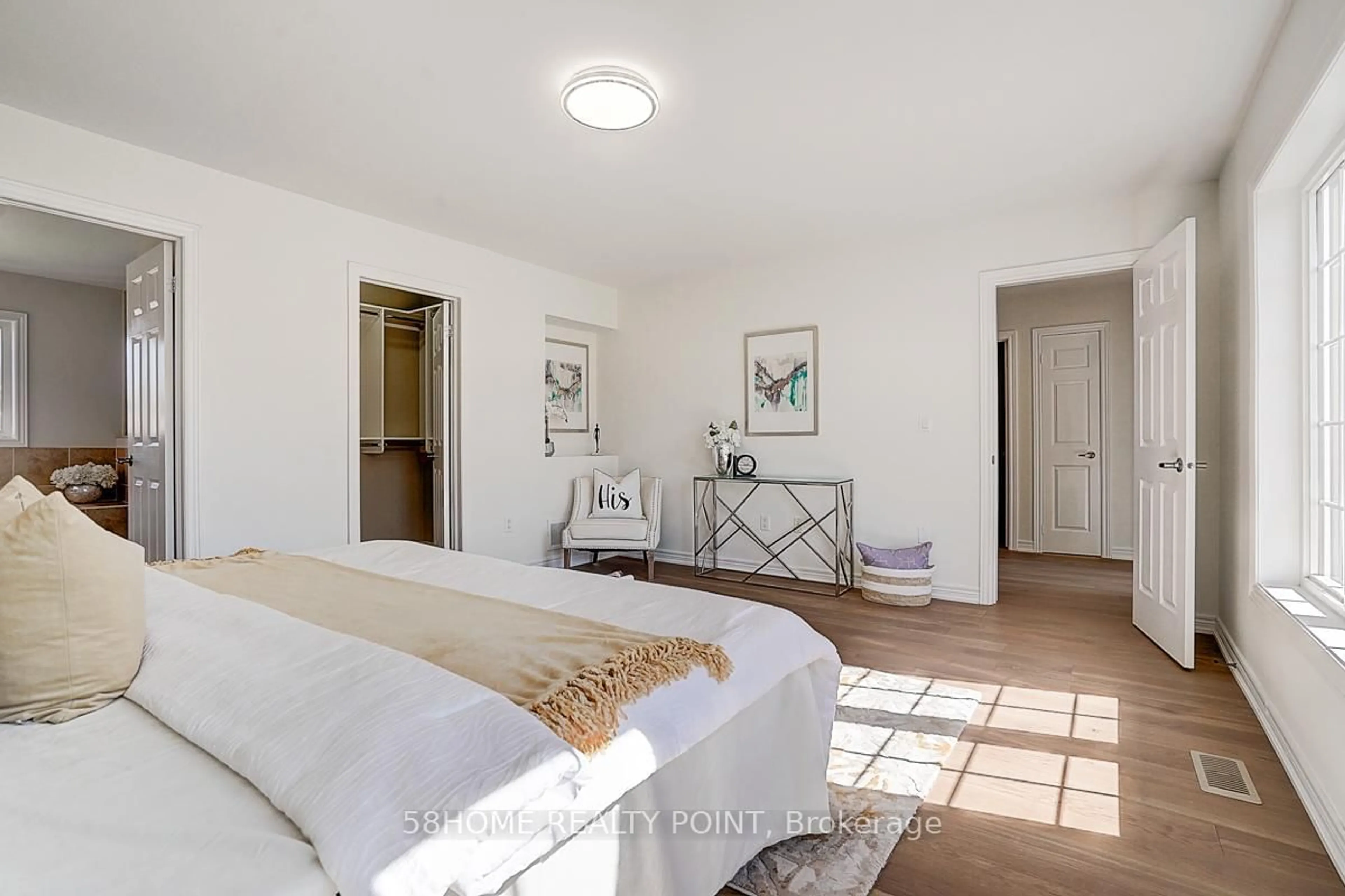 Bedroom with bed, unknown for 3647 Fortune Pl, Mississauga Ontario L5M 7N6