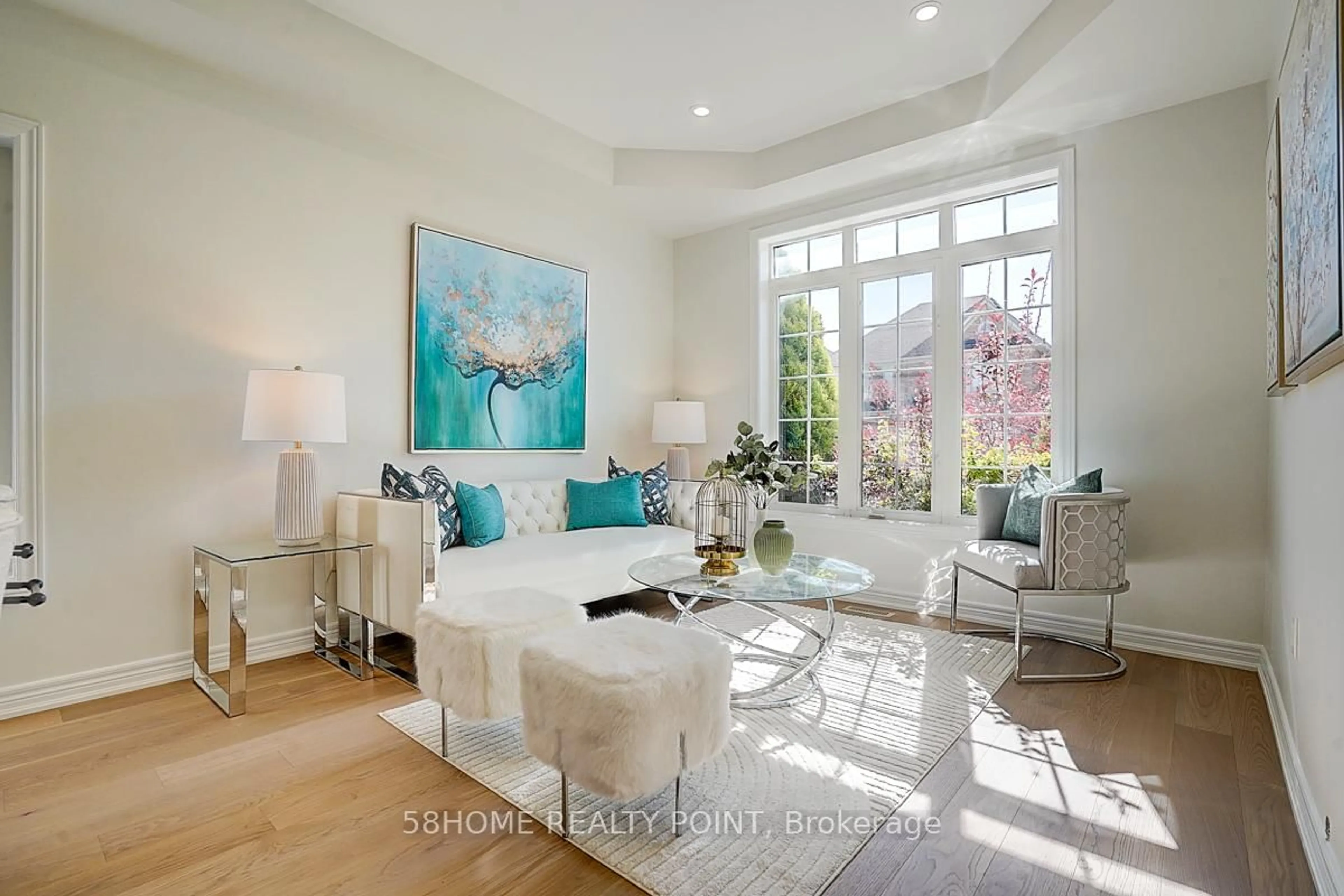 Living room with furniture, ceramic/tile floor for 3647 Fortune Pl, Mississauga Ontario L5M 7N6