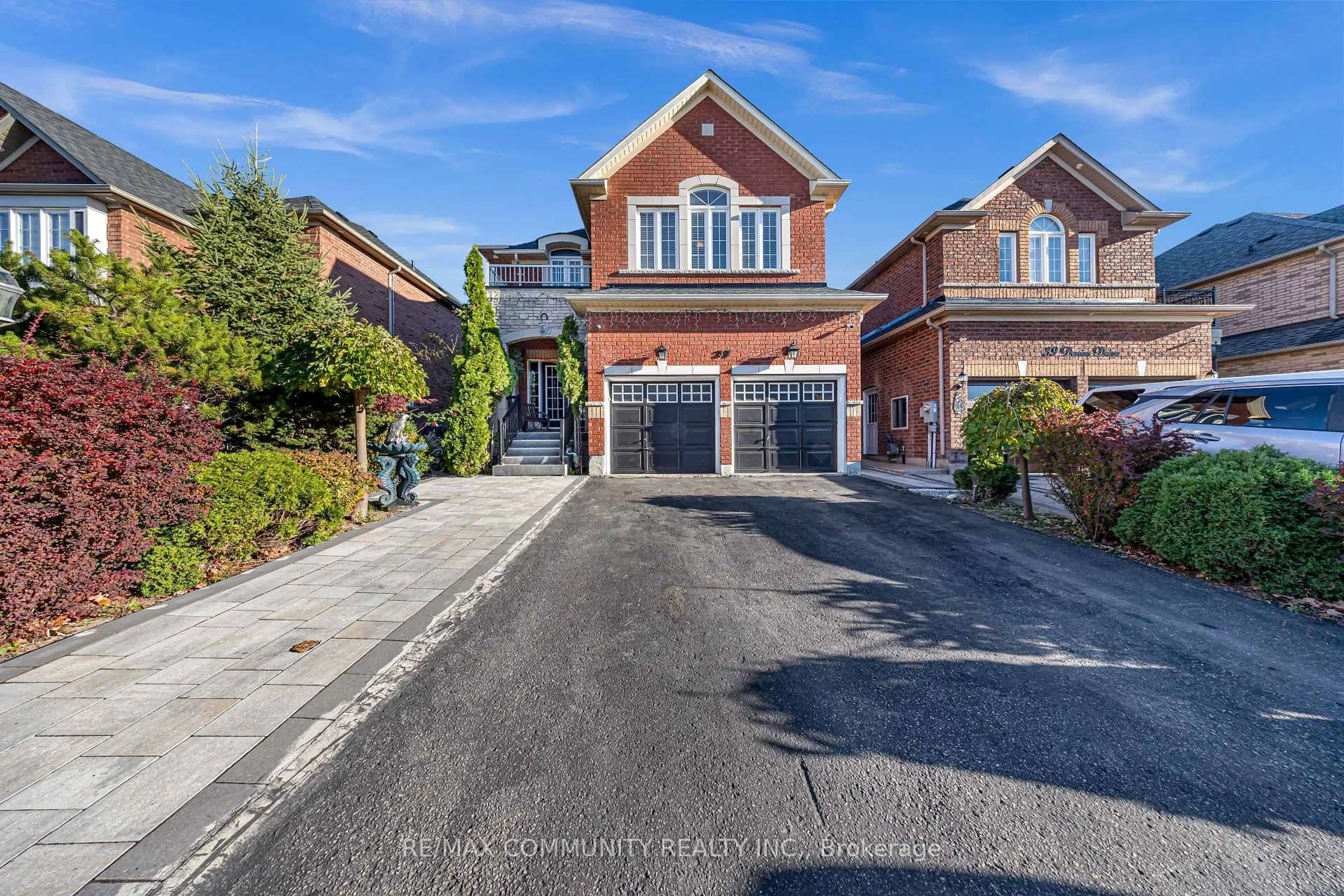 Home with brick exterior material, street for 37 Denim Dr, Brampton Ontario L6P 2R3