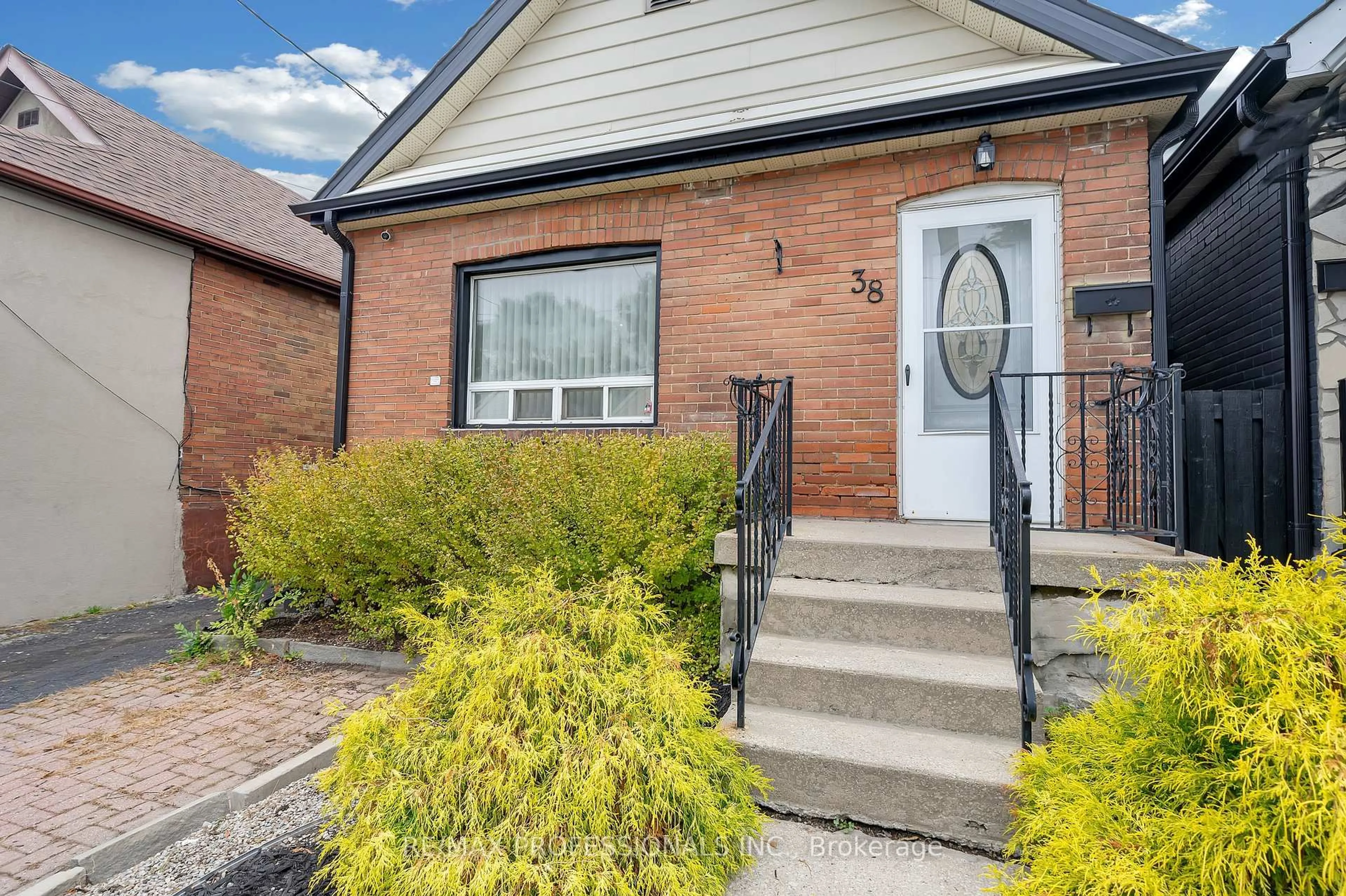 Home with brick exterior material, street for 38 Nickle St, Toronto Ontario M6M 2H6