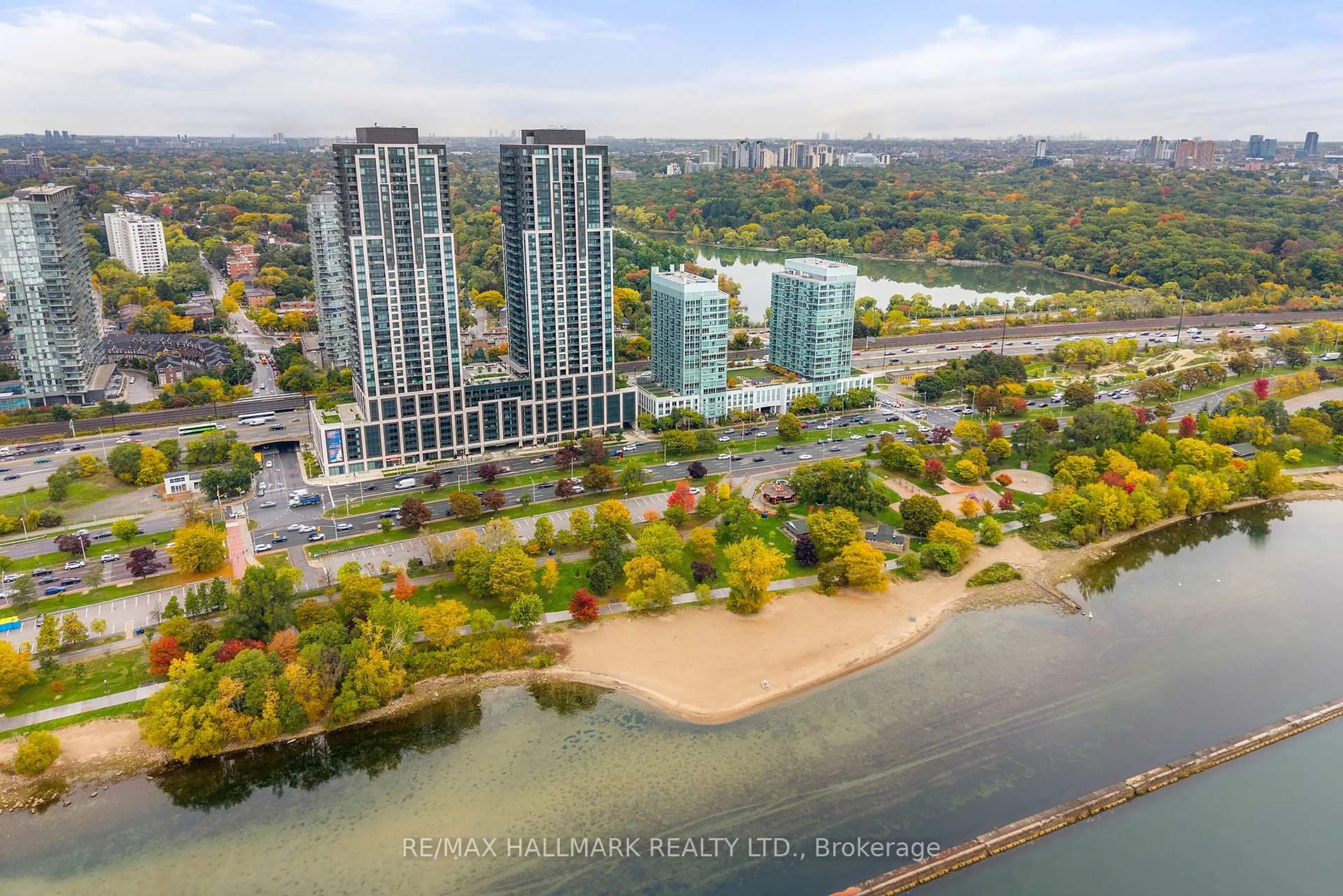 A pic from outside/outdoor area/front of a property/back of a property/a pic from drone, water/lake/river/ocean view for 1928 Lakeshore Blvd #3807, Toronto Ontario M6S 1A1