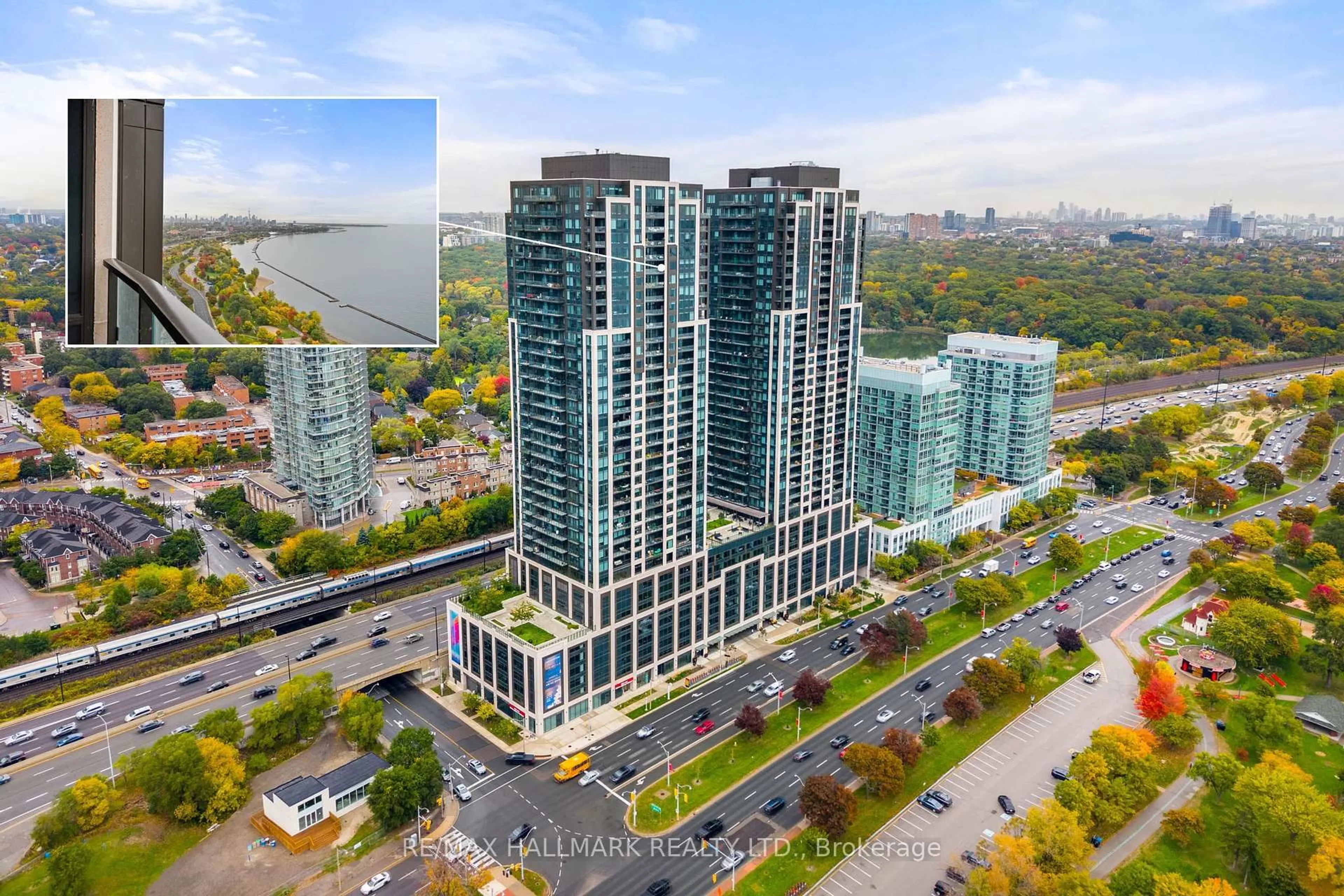 A pic from outside/outdoor area/front of a property/back of a property/a pic from drone, city buildings view from balcony for 1928 Lakeshore Blvd #3807, Toronto Ontario M6S 1A1