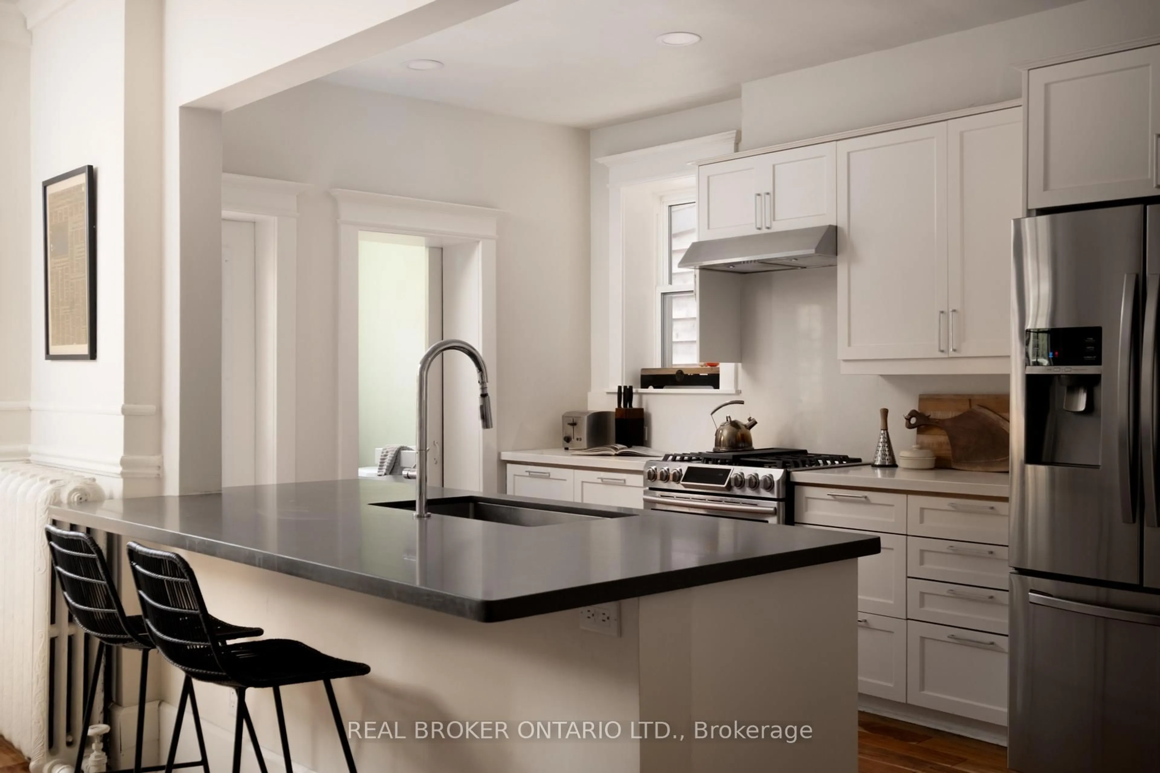 Open concept kitchen, unknown for 156 Galley Ave, Toronto Ontario M6R 1H1