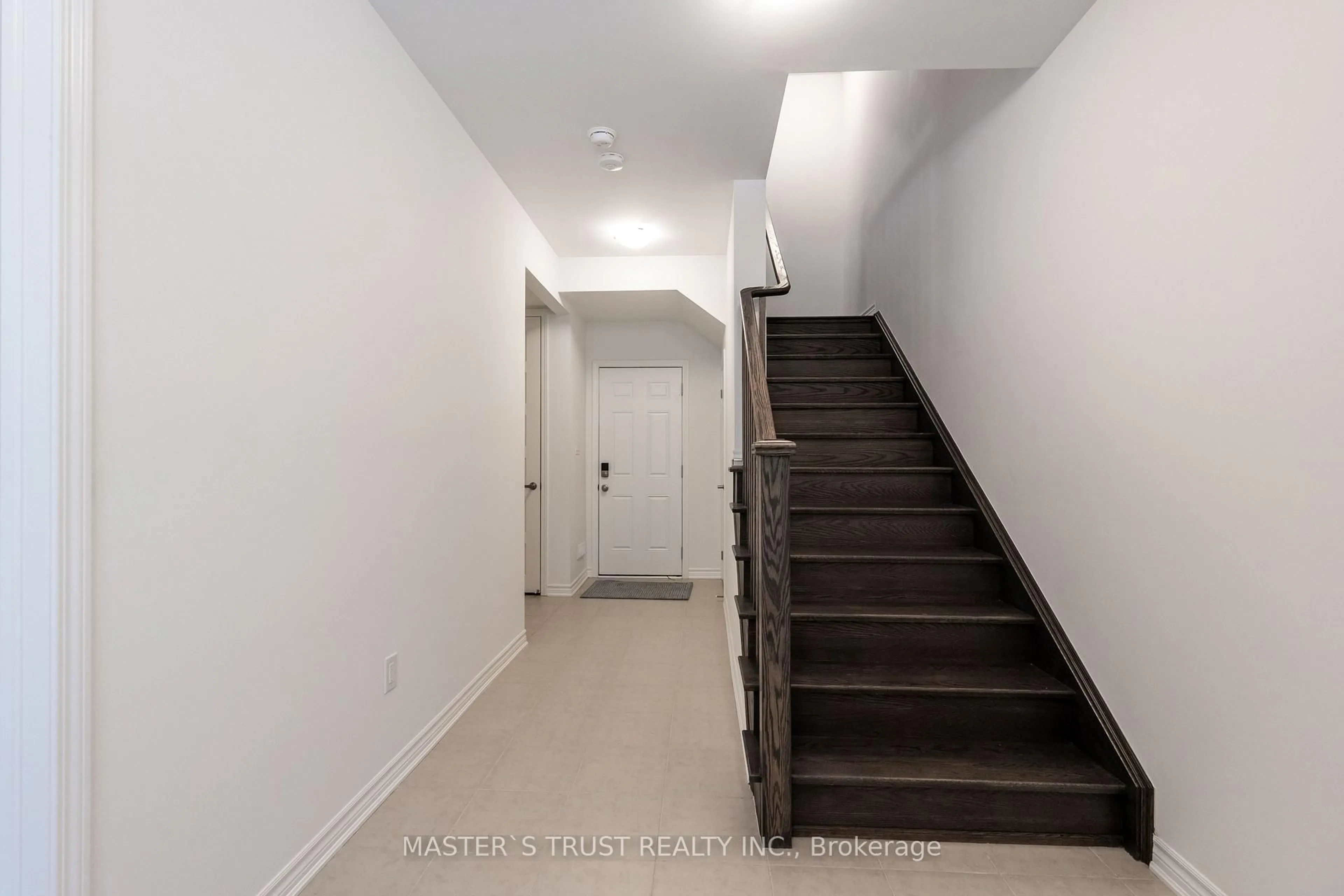 Unknown for 1369 William Halton Pkwy, Oakville Ontario L6M 5N9