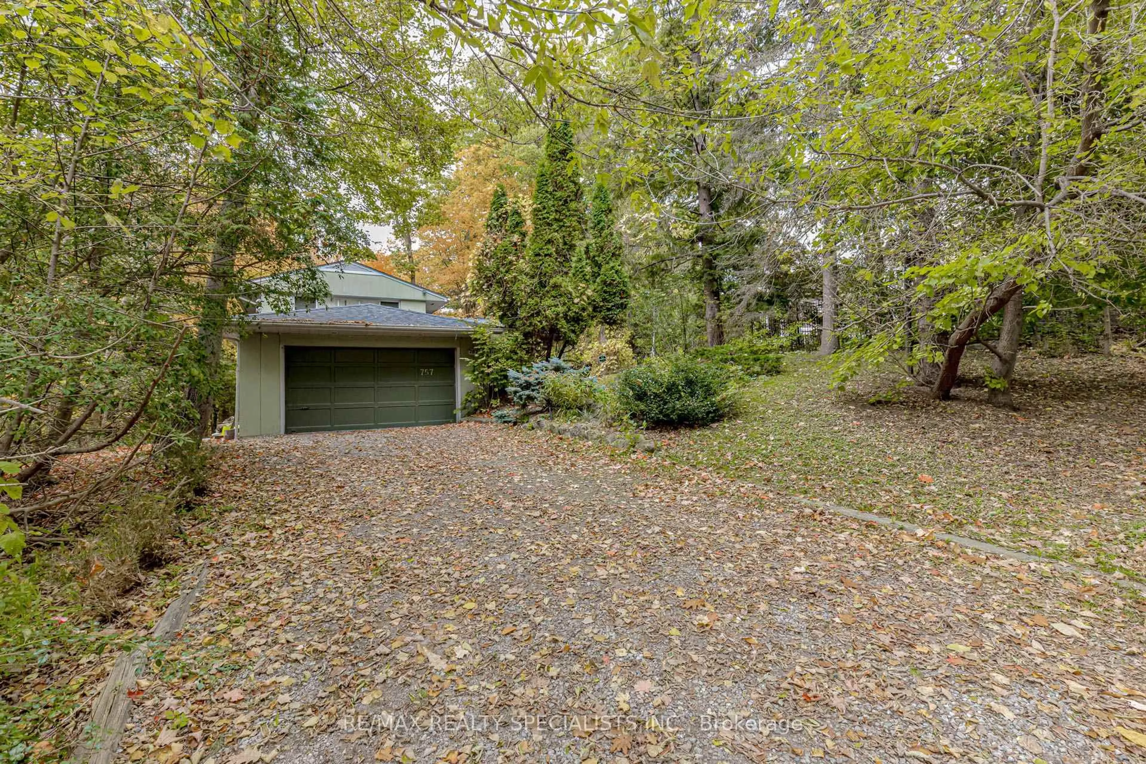 Unknown for 757 Meadow Wood Rd, Mississauga Ontario L5J 2S7