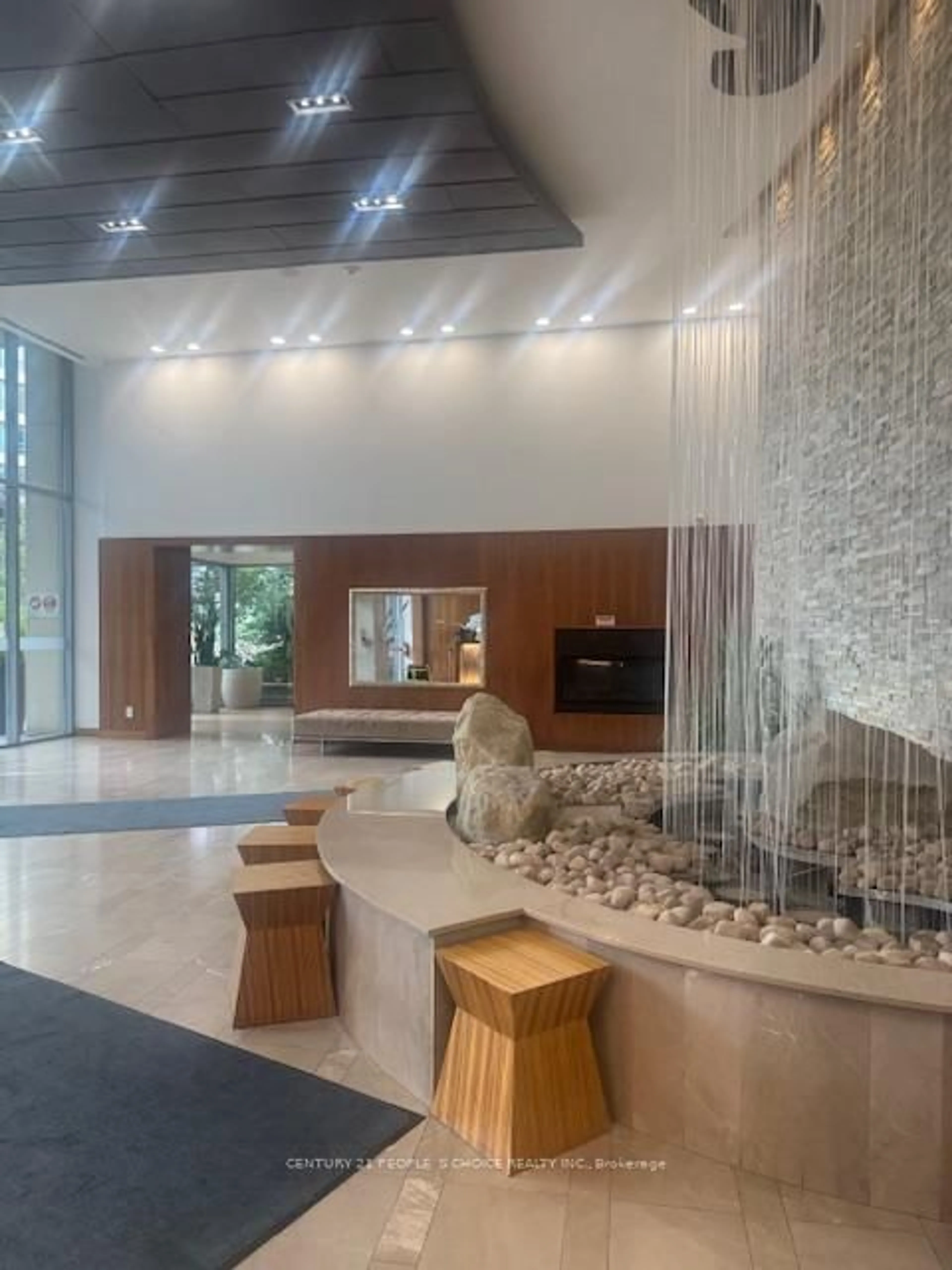 Lobby for 225 Webb Dr #603, Mississauga Ontario L5B 4P2