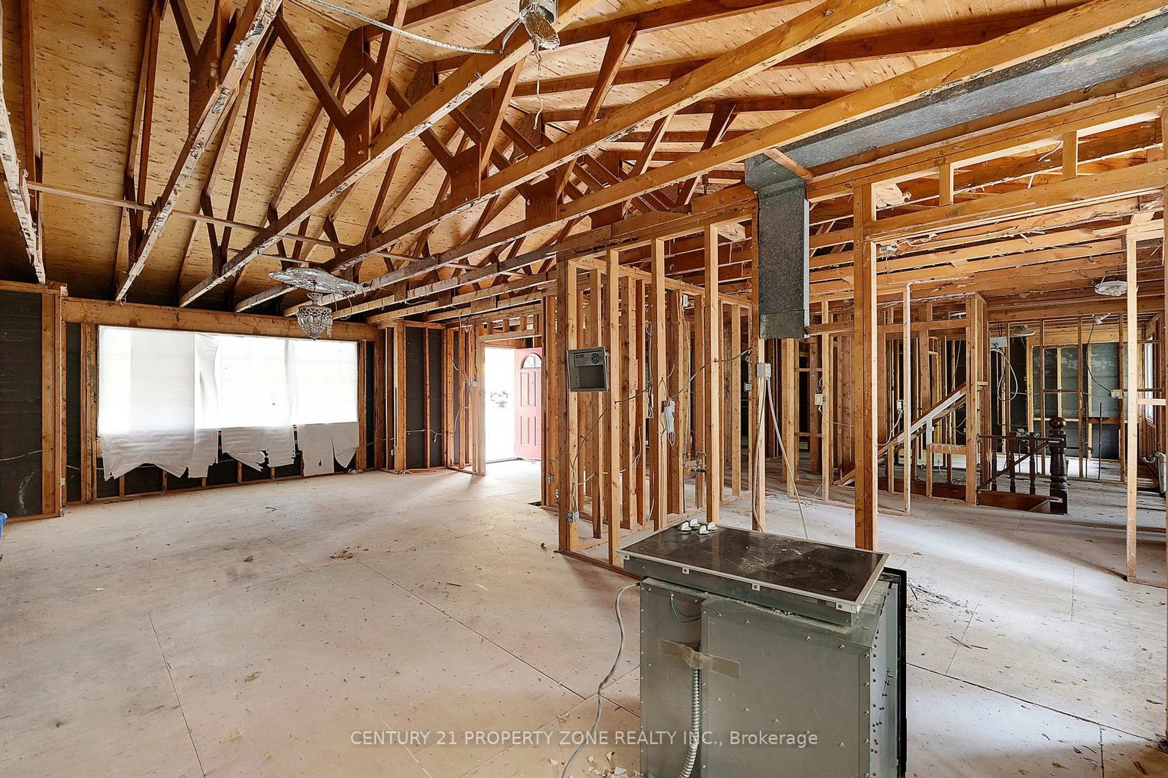 Unknown for 5014 Spruce Ave, Burlington Ontario L7L 1M7