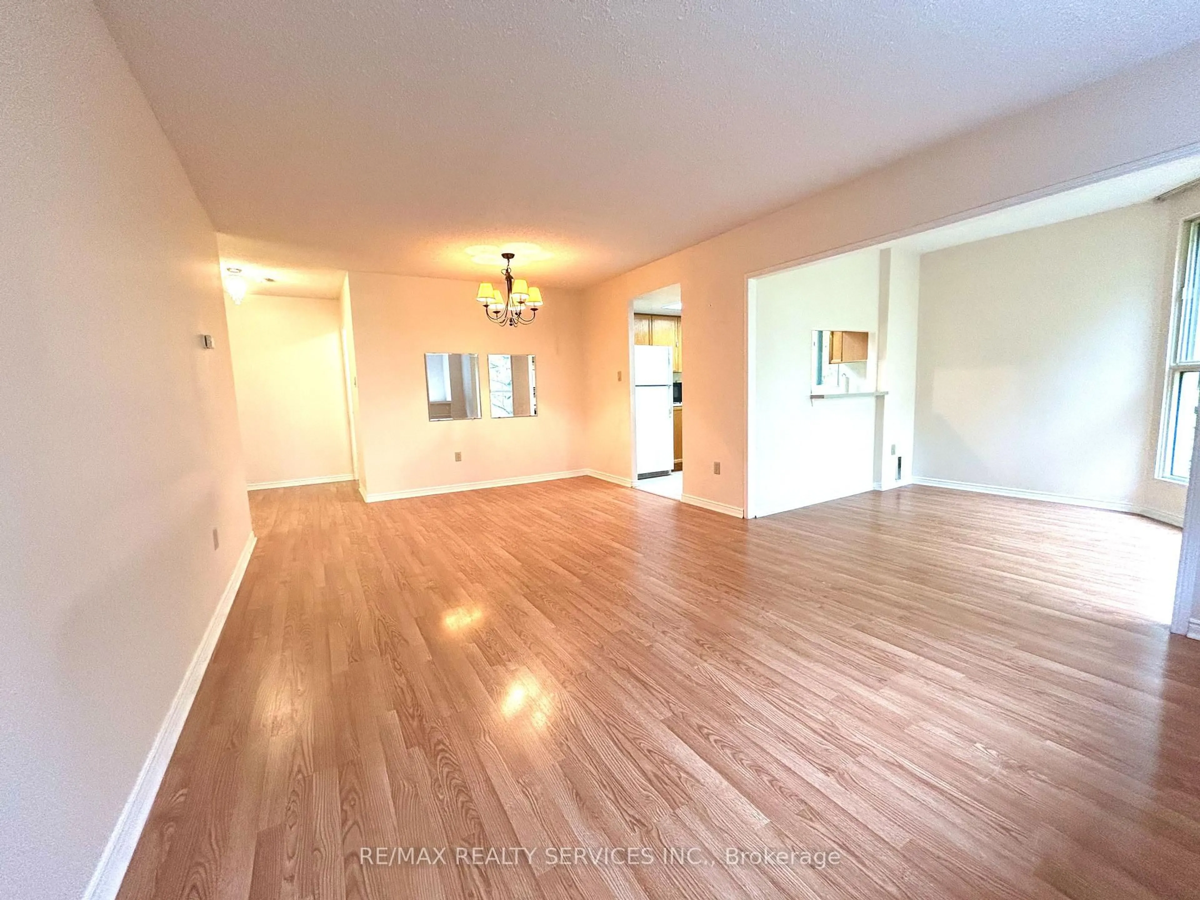 A pic of a room for 8351 McLaughlin Rd #308, Brampton Ontario L6Y 4H8