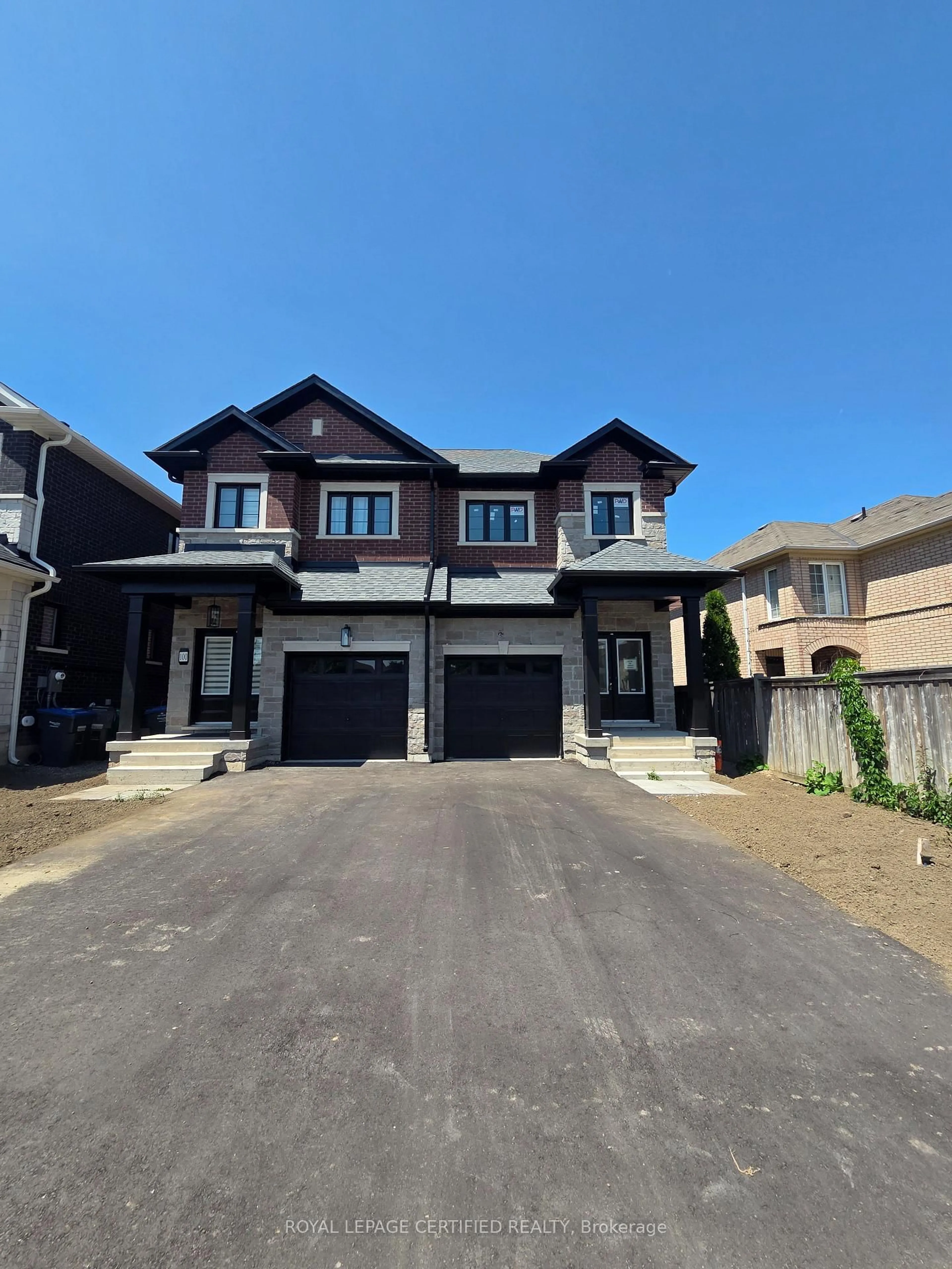 A pic from outside/outdoor area/front of a property/back of a property/a pic from drone, street for 102 Cadillac Cres, Brampton Ontario L7A 3B4