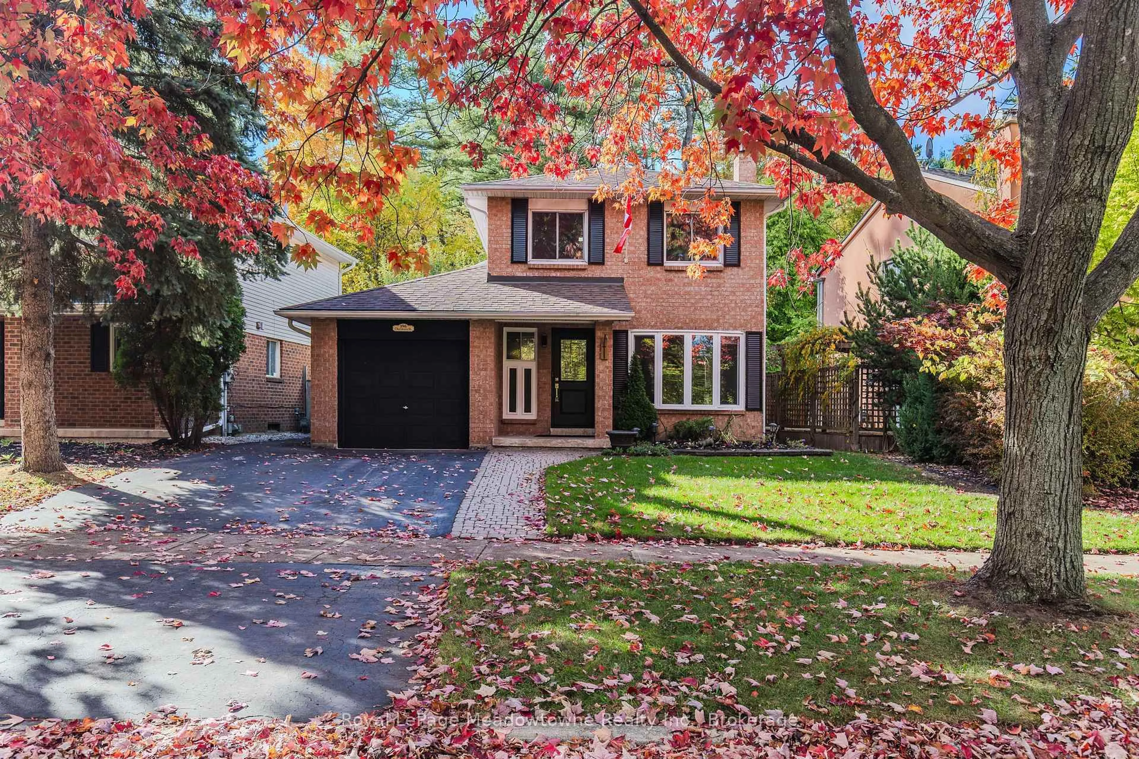 Home with brick exterior material, street for 196 Chalmers St, Oakville Ontario L6L 5R9