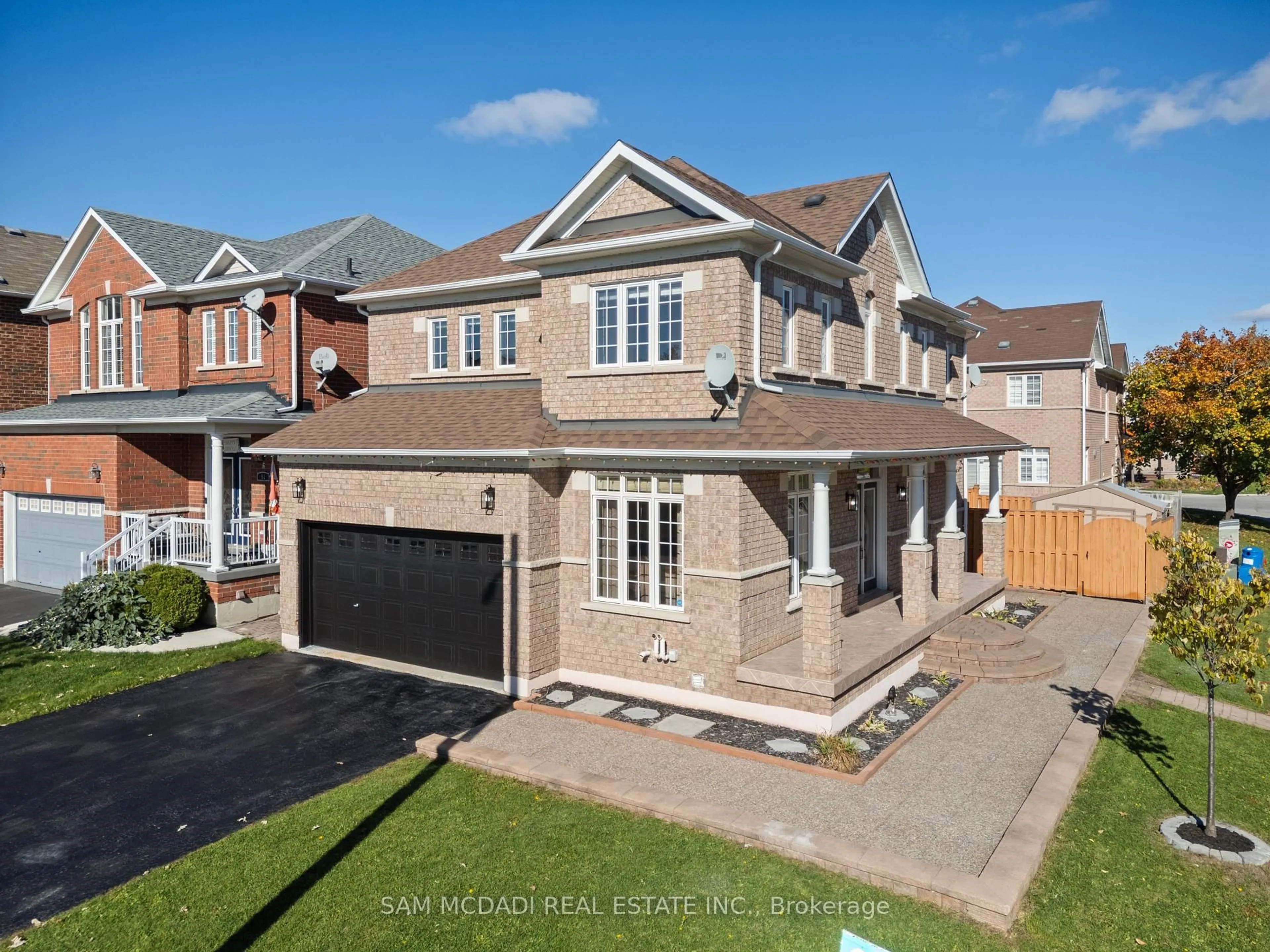 Home with brick exterior material, street for 4 Invitational Rd, Brampton Ontario L6P 2H1