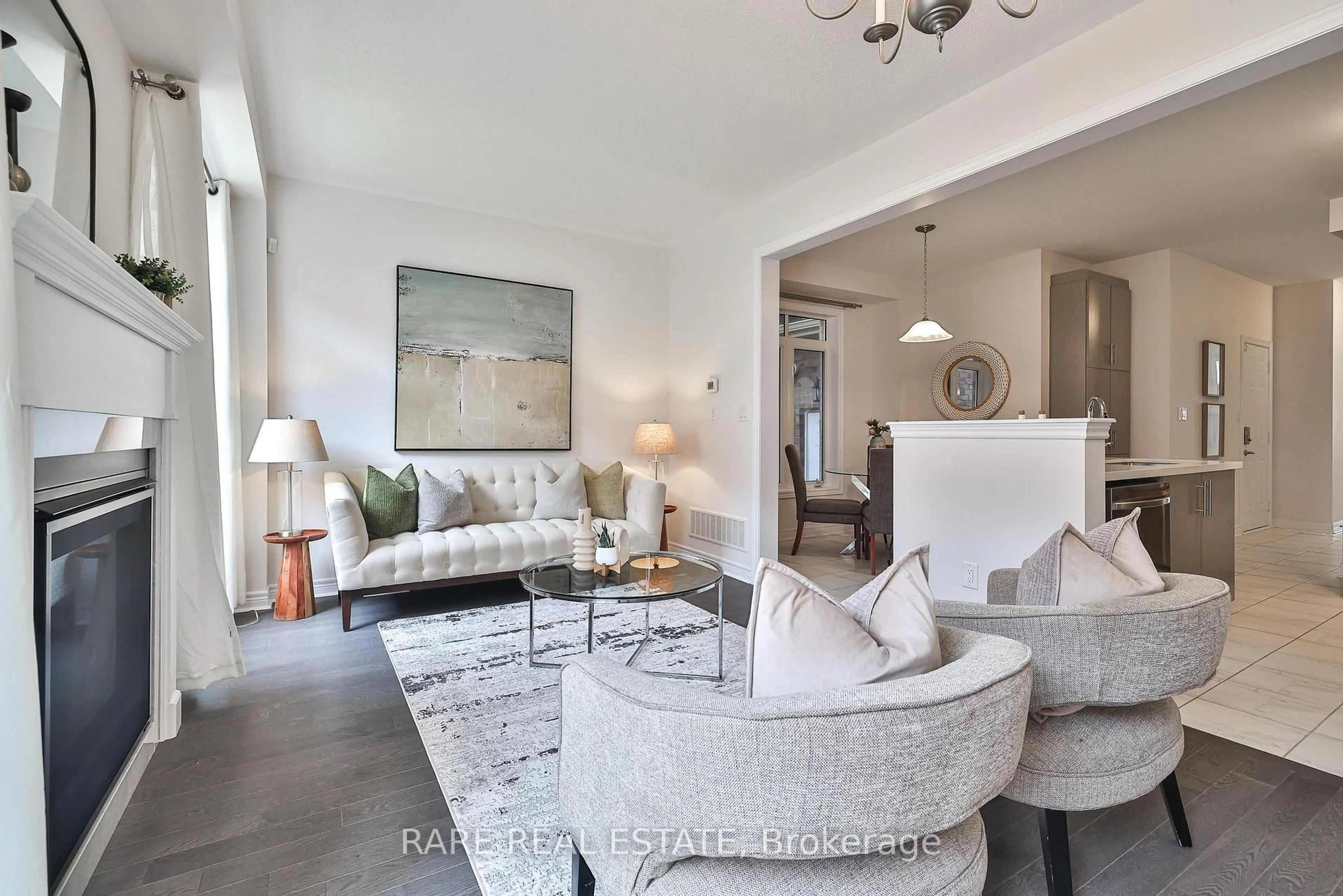 Living room with furniture, unknown for 129 Marigold Gdns, Oakville Ontario L6H 0Y1