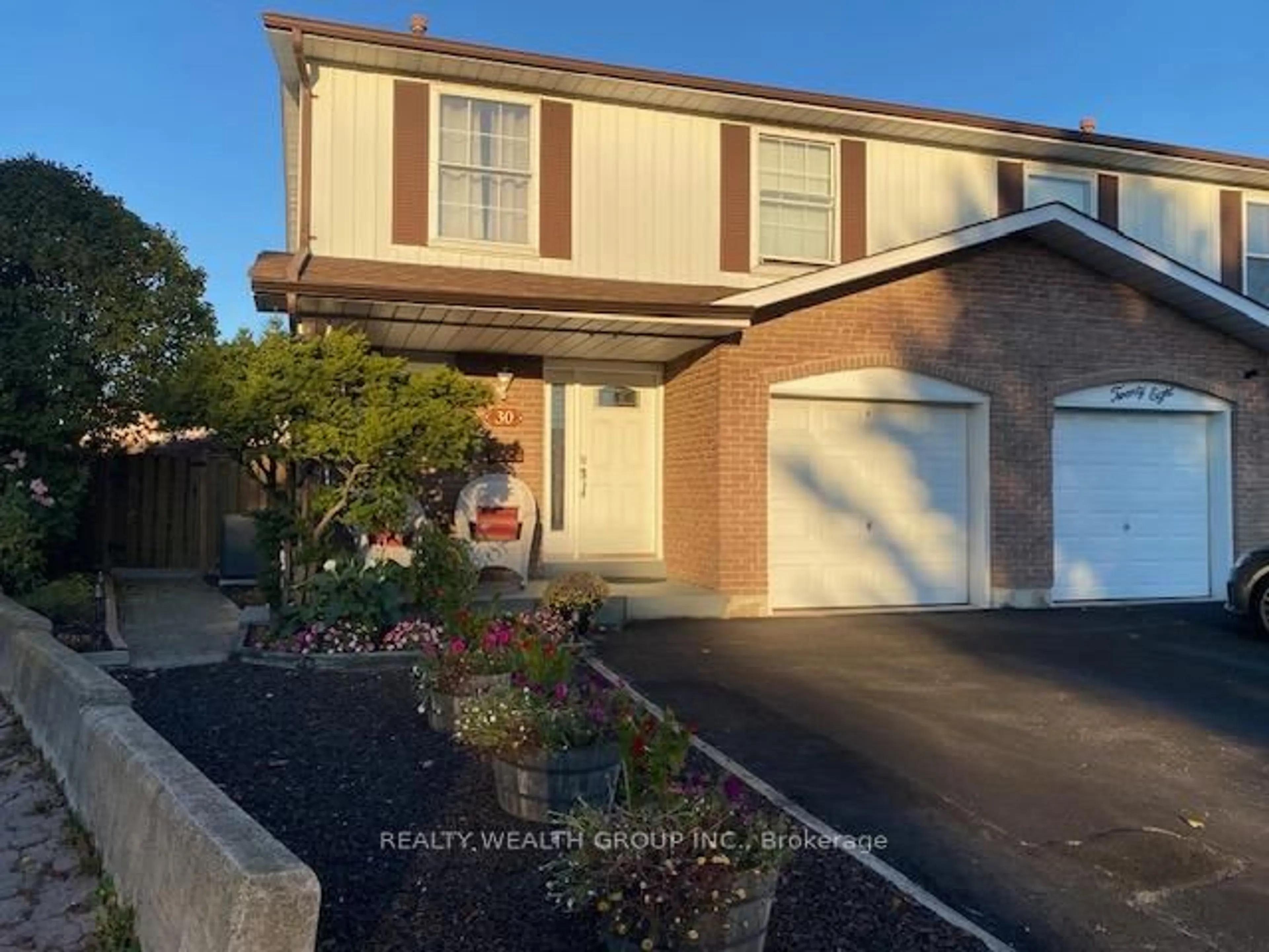 Unknown for 30 Ivybridge Dr, Brampton Ontario L6V 2X2