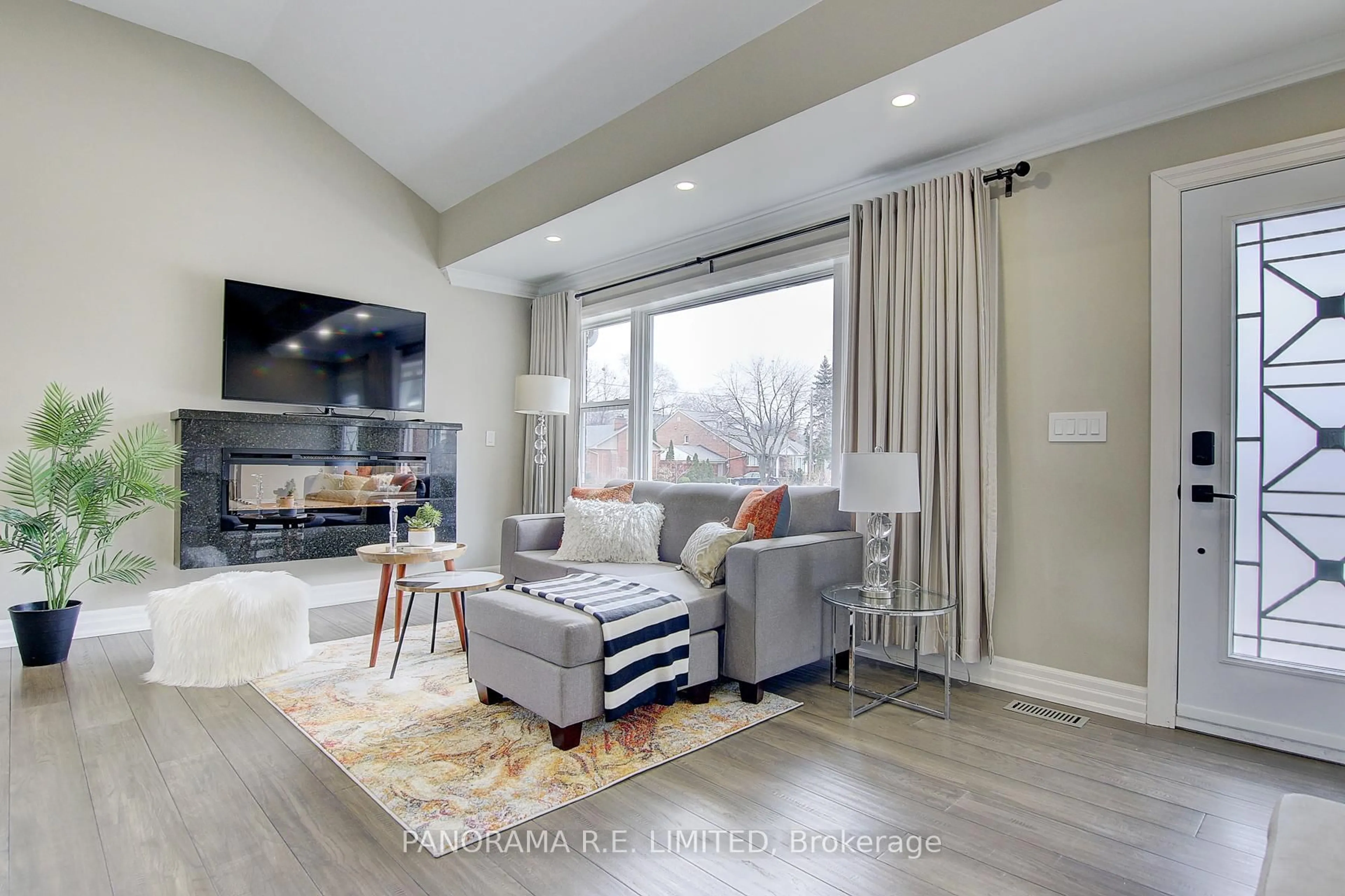 Living room with furniture, unknown for 50 Maydolph Rd, Toronto Ontario M9B 1W5