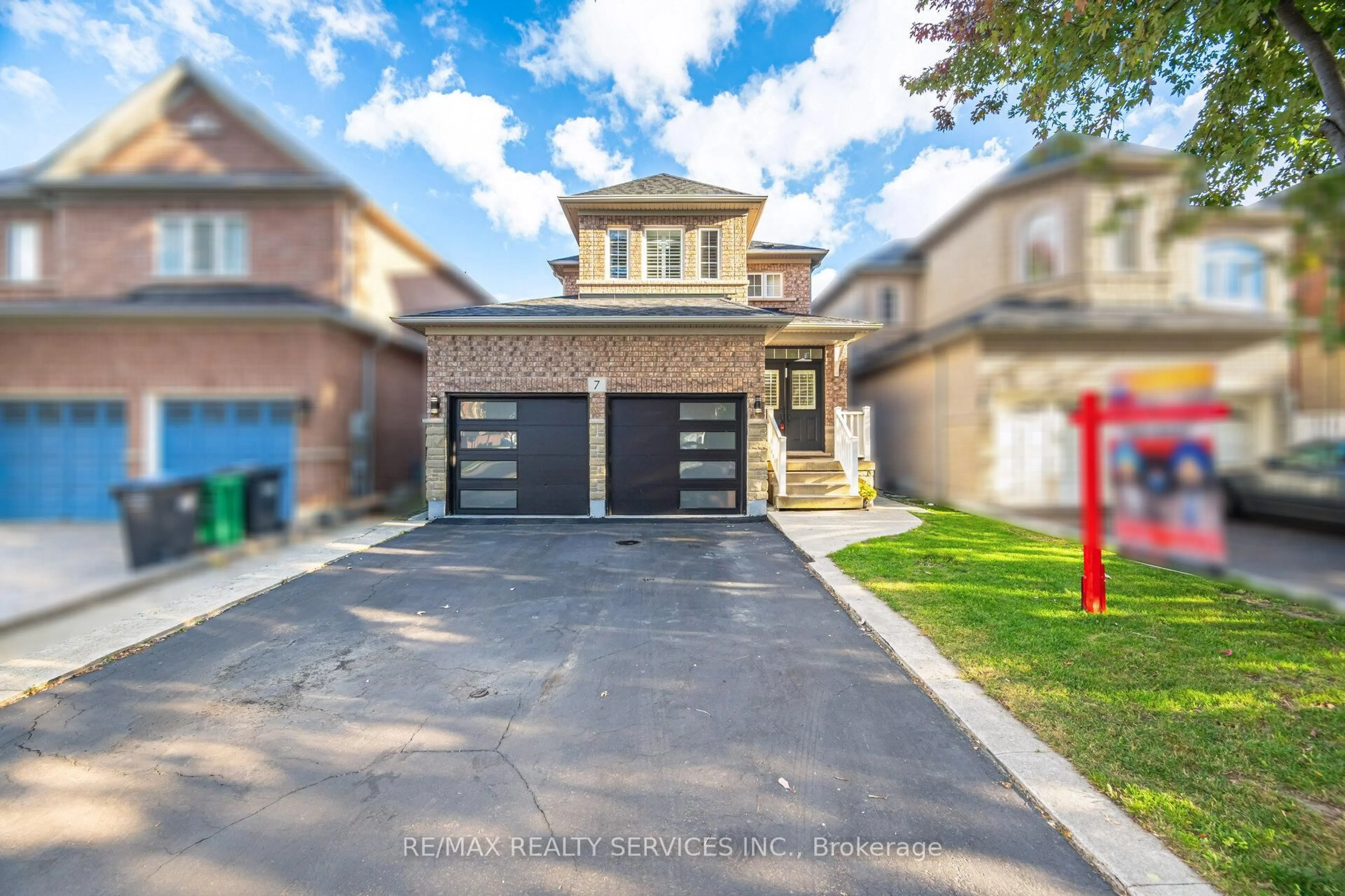 Home with brick exterior material, street for 7 Blue Diamond Dr, Brampton Ontario L6S 6J1