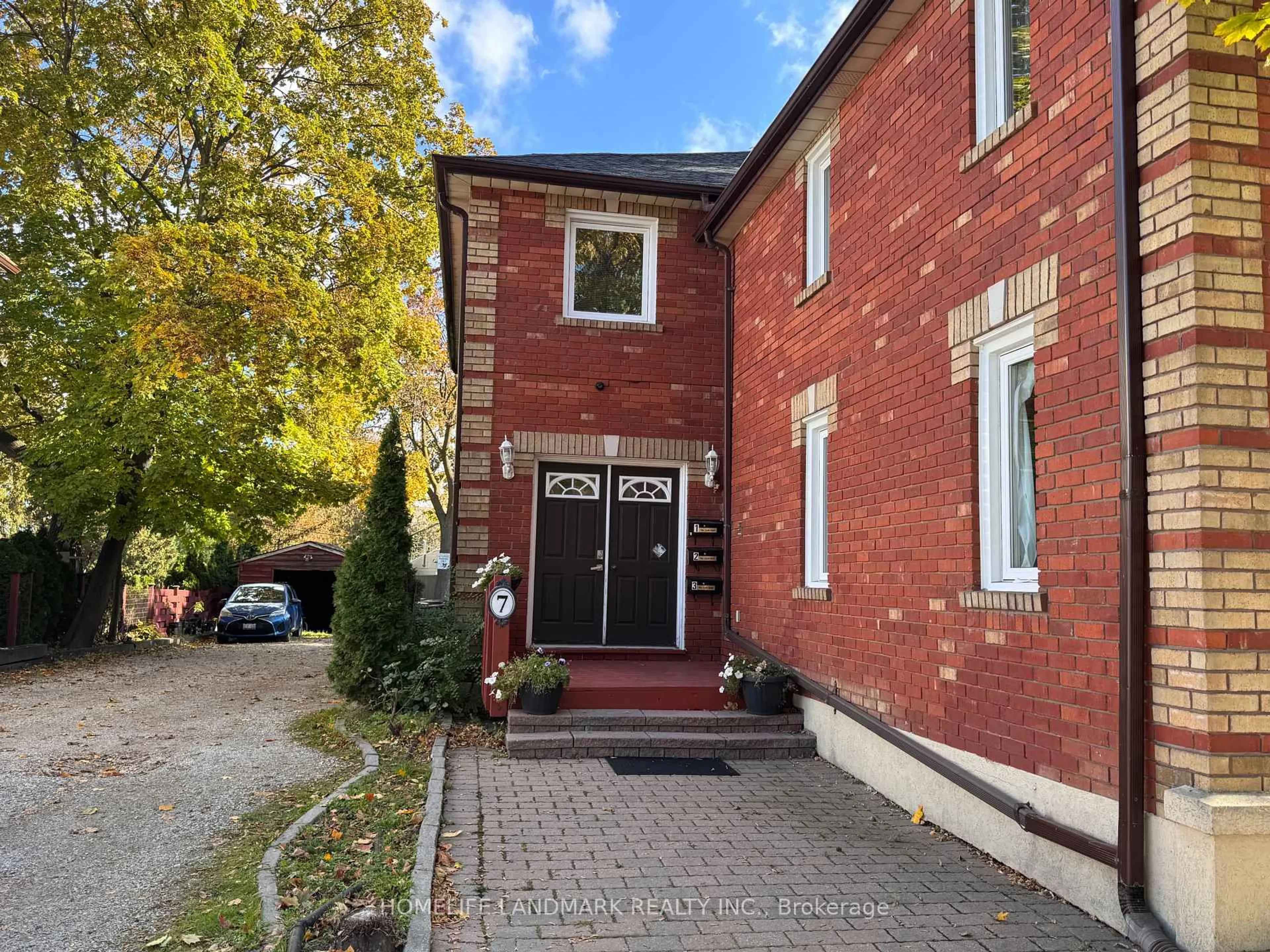 Home with brick exterior material, street for 7 Windal Ave, Toronto Ontario M9N 2C2