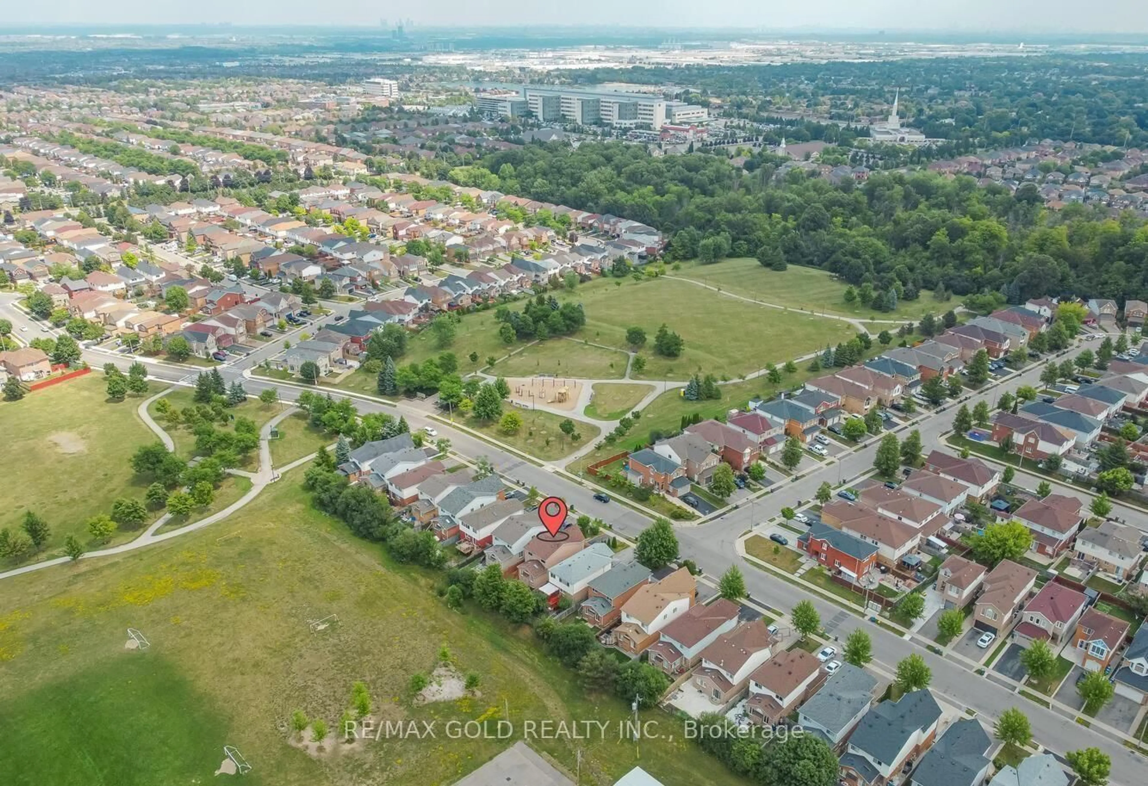 A pic from outside/outdoor area/front of a property/back of a property/a pic from drone, street for 89 Black Forest Dr, Brampton Ontario L6R 2E6