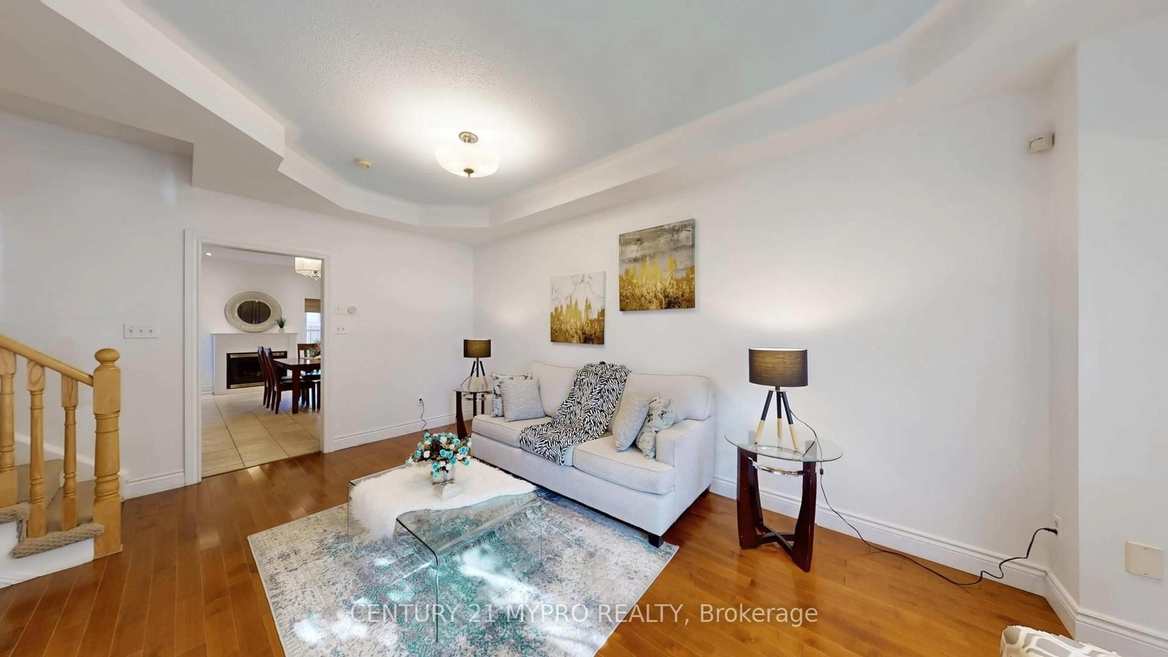 Living room with furniture, unknown for 2244 Norfolk Dr, Oakville Ontario L6H 6H4