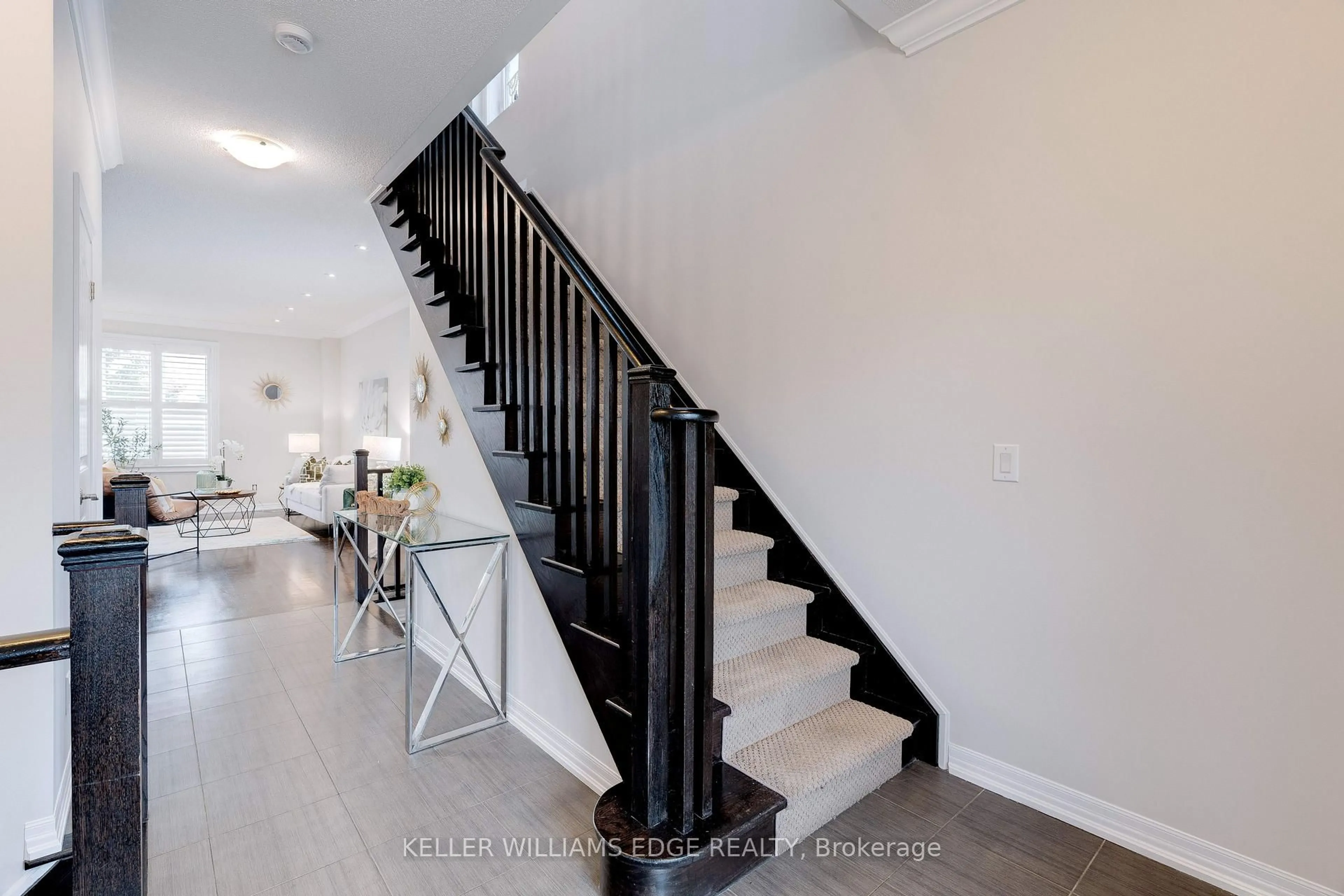 Stairs for 7 Aird Crt, Milton Ontario L9T 3Y1