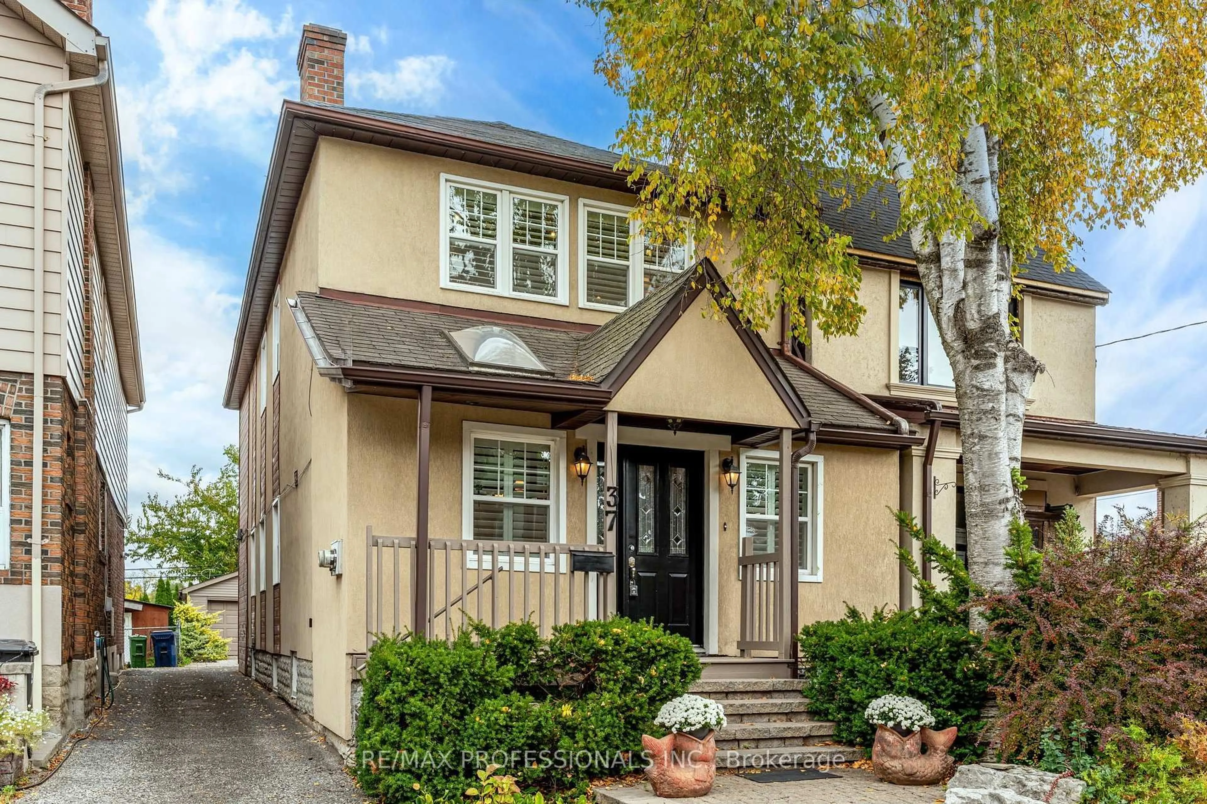 Home with brick exterior material, street for 37 Lavinia Ave, Toronto Ontario M6S 3H9