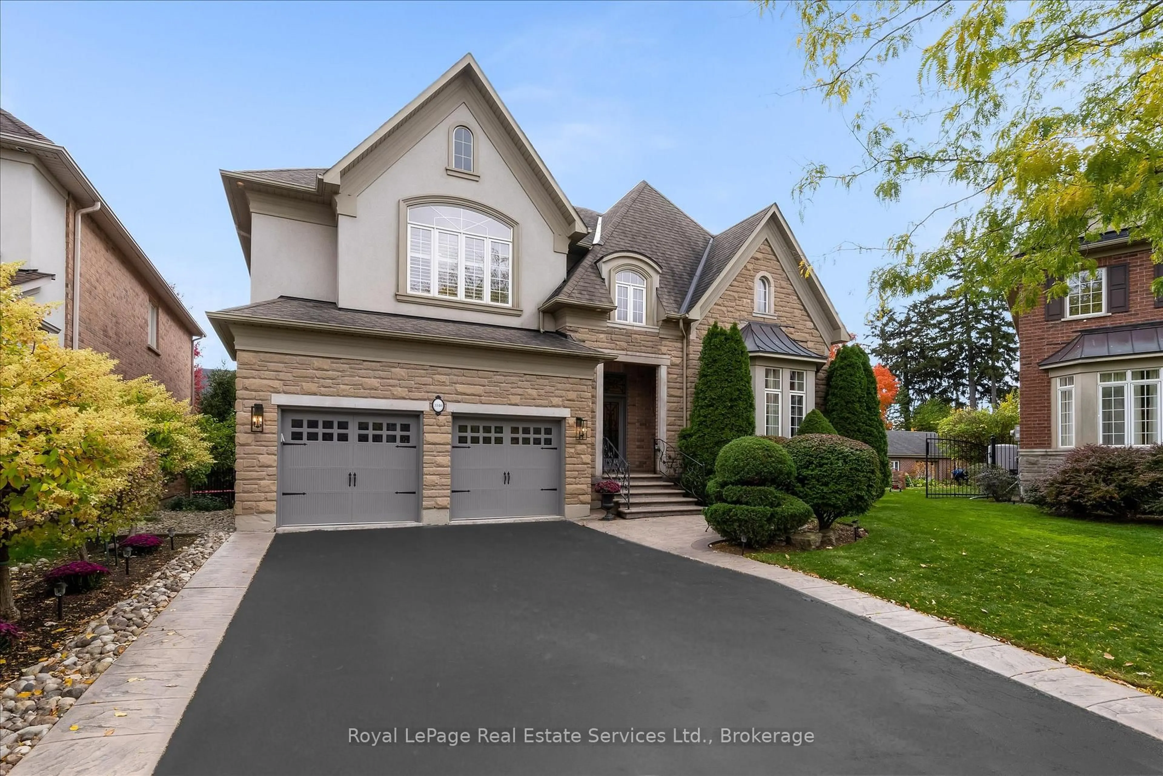 Home with brick exterior material, street for 3340 Mistwell Cres, Oakville Ontario L6L 0A3