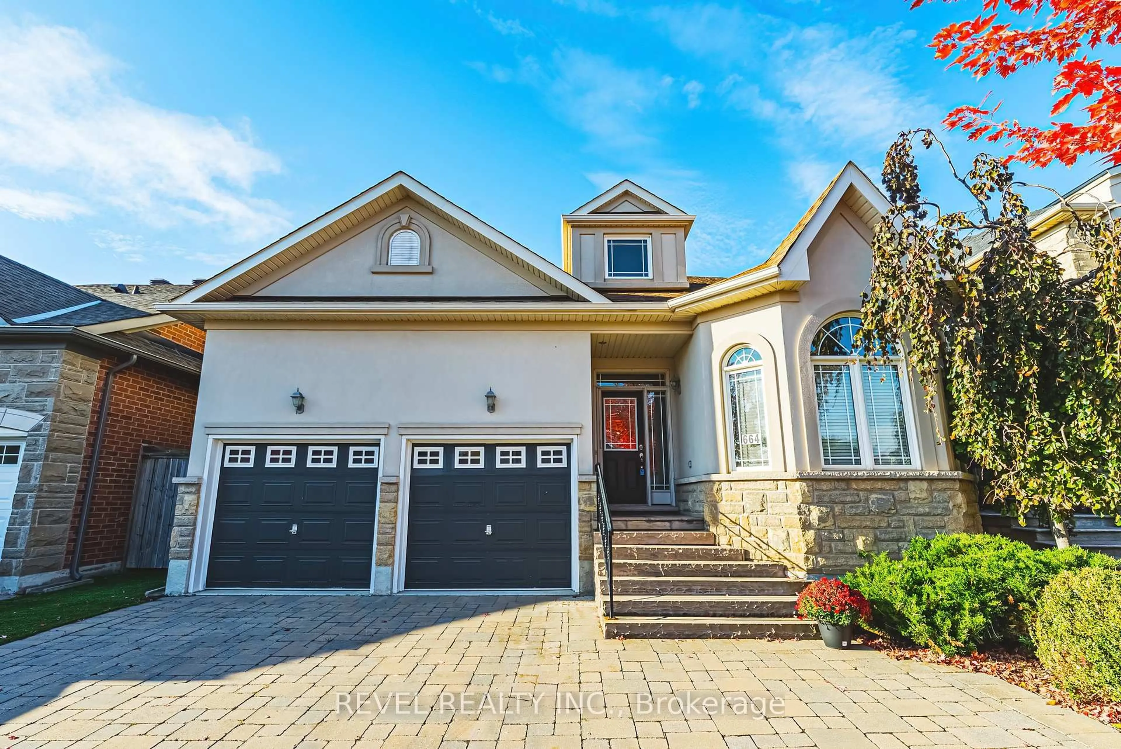 Home with vinyl exterior material, street for 664 Serafini Cres, Milton Ontario L9T 7P3