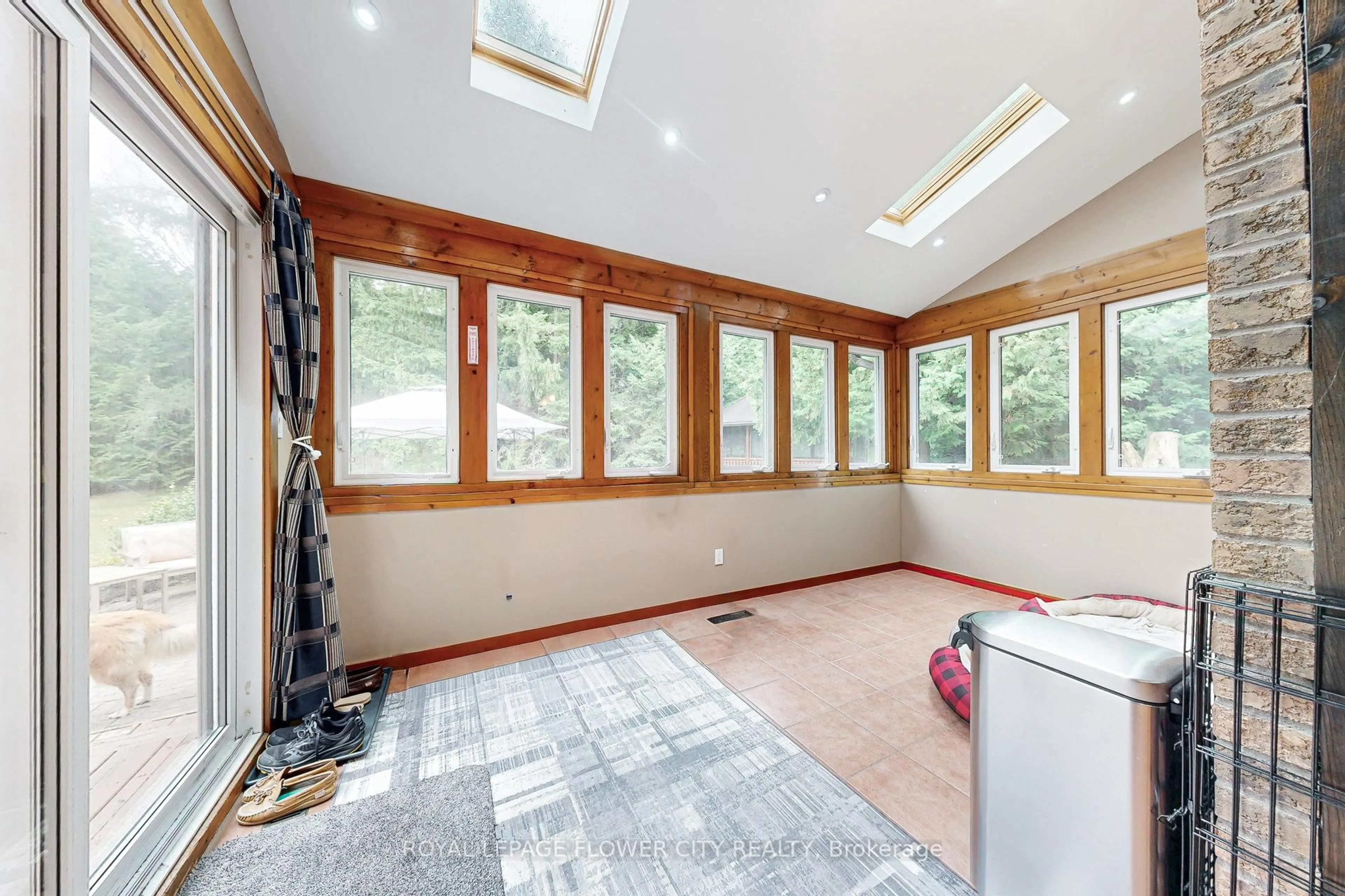 Unknown for 29 Gibson Lake Dr, Caledon Ontario L7E 4B3