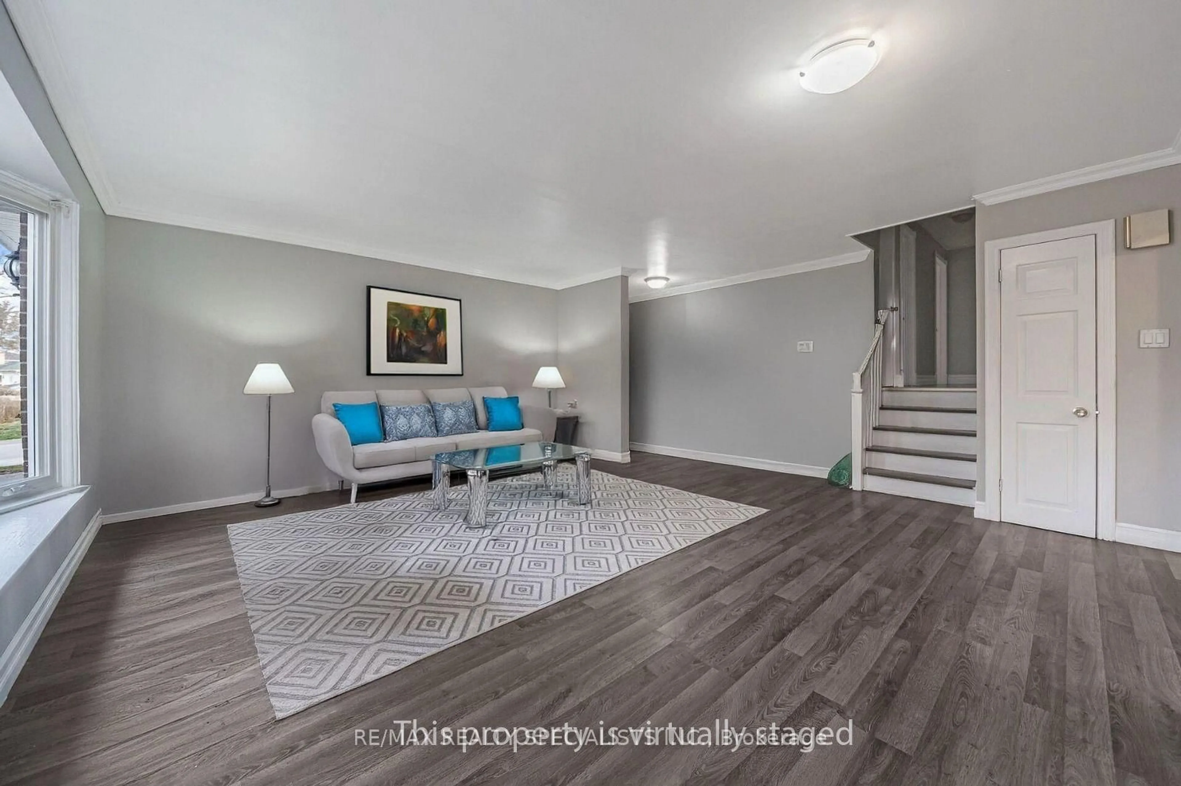 Living room with furniture, unknown for 83 Watson Cres, Brampton Ontario L6W 1E5