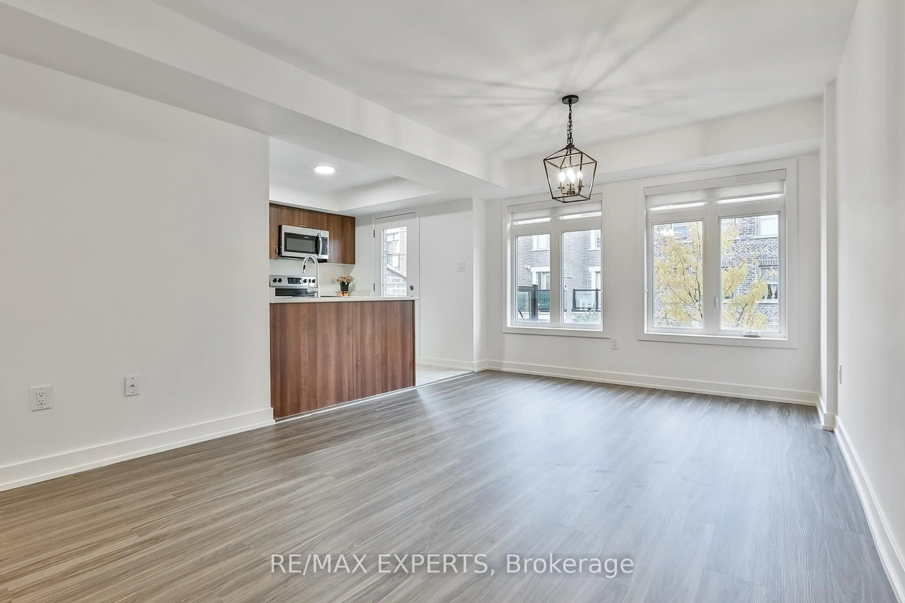 Open concept kitchen, unknown for 60 Parrotta Dr #275, Toronto Ontario M9M 0E5