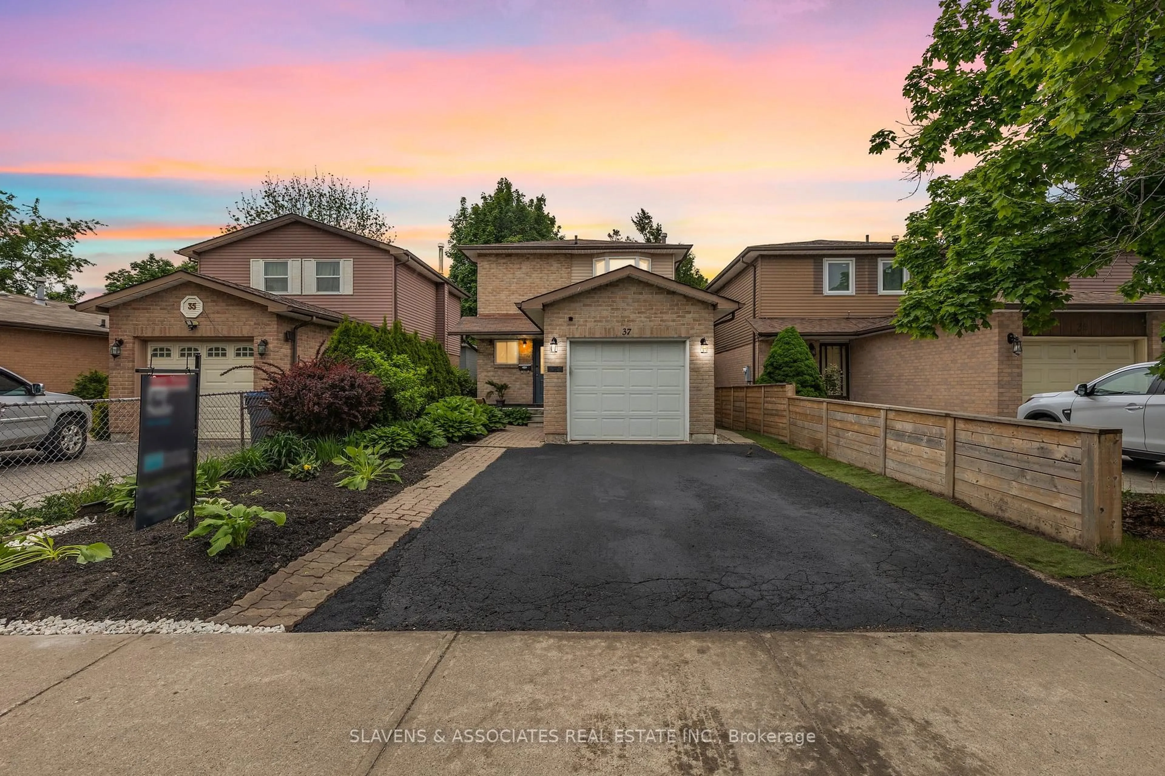 A pic from outside/outdoor area/front of a property/back of a property/a pic from drone, street for 37 Vodden St, Brampton Ontario L6X 2W6