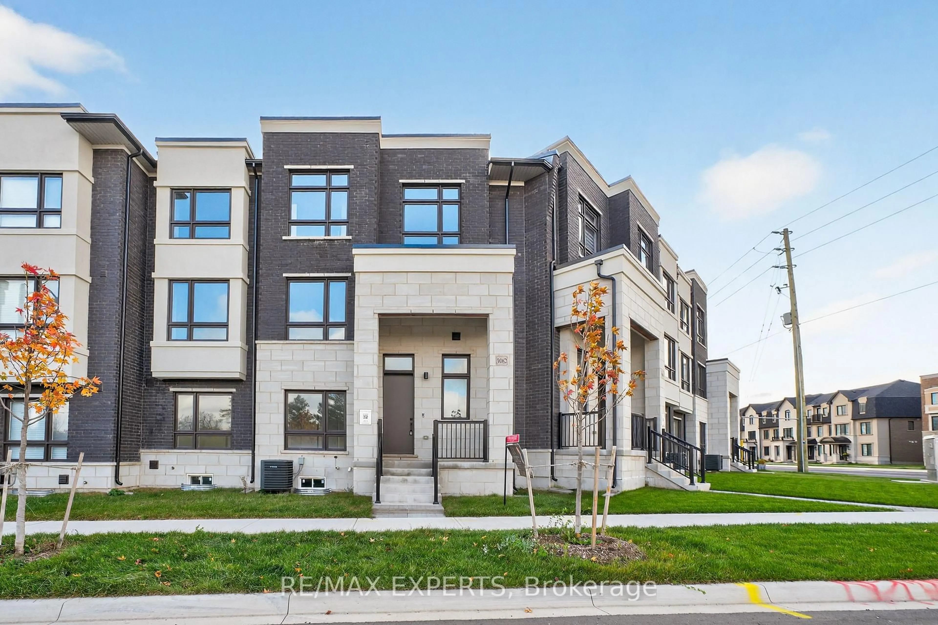 Home with brick exterior material, street for 3082 Harasym Tr, Oakville Ontario L6M 5R2